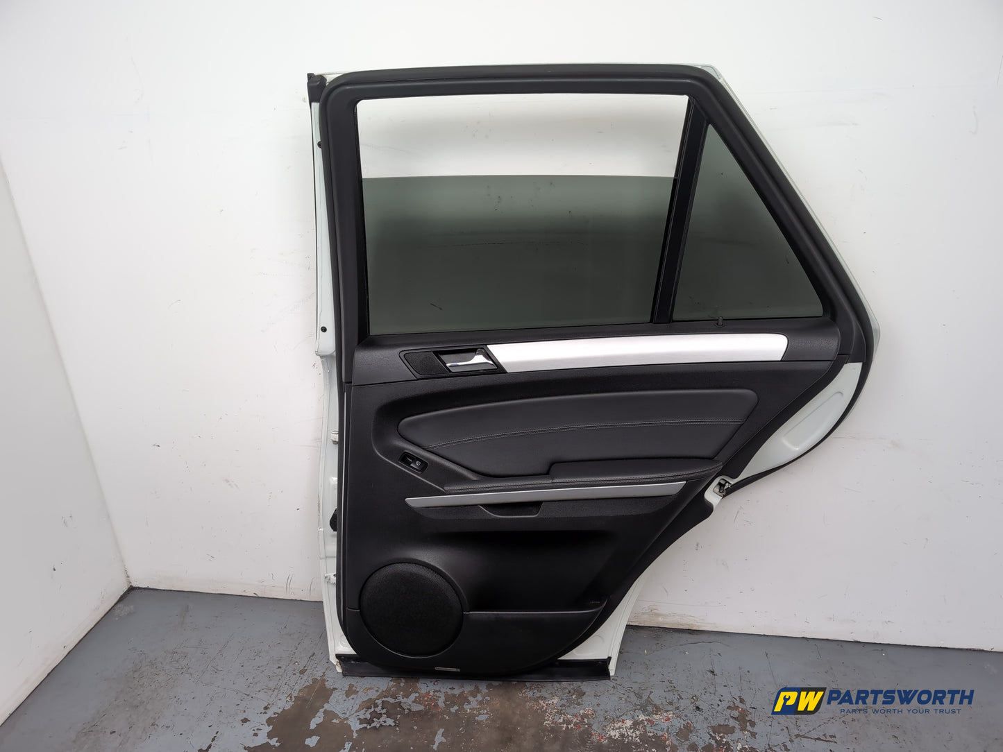 Mercedes-Benz Ml350 Spt Cdi Blueef-Cy Door Rear Rh Driver Side Calcite White - photo 8