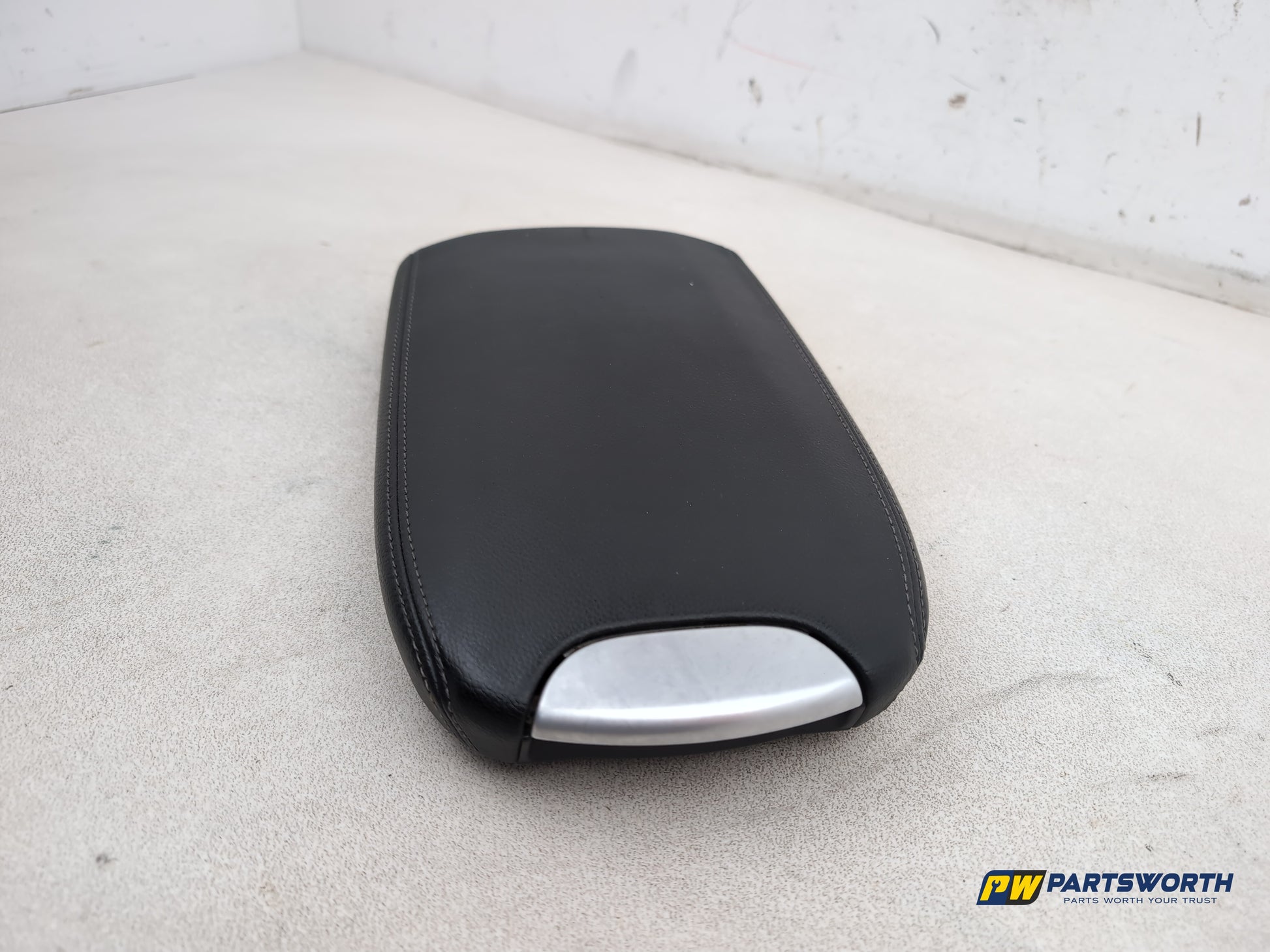 Centre Console Armrest 2