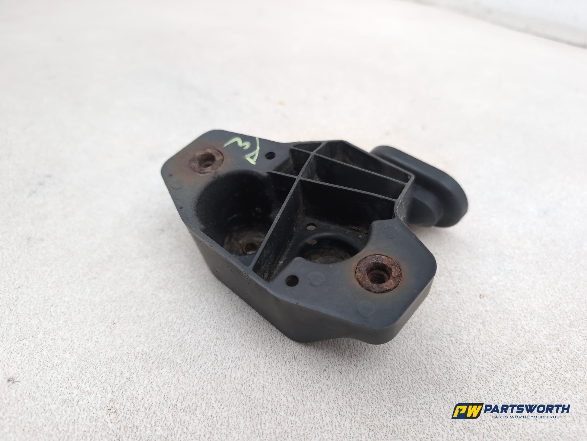 Mercedes-Benz Ml350 Spt Cdi Blueef-Cy Rear Bumper Bracket Rh Driver Side - photo 2