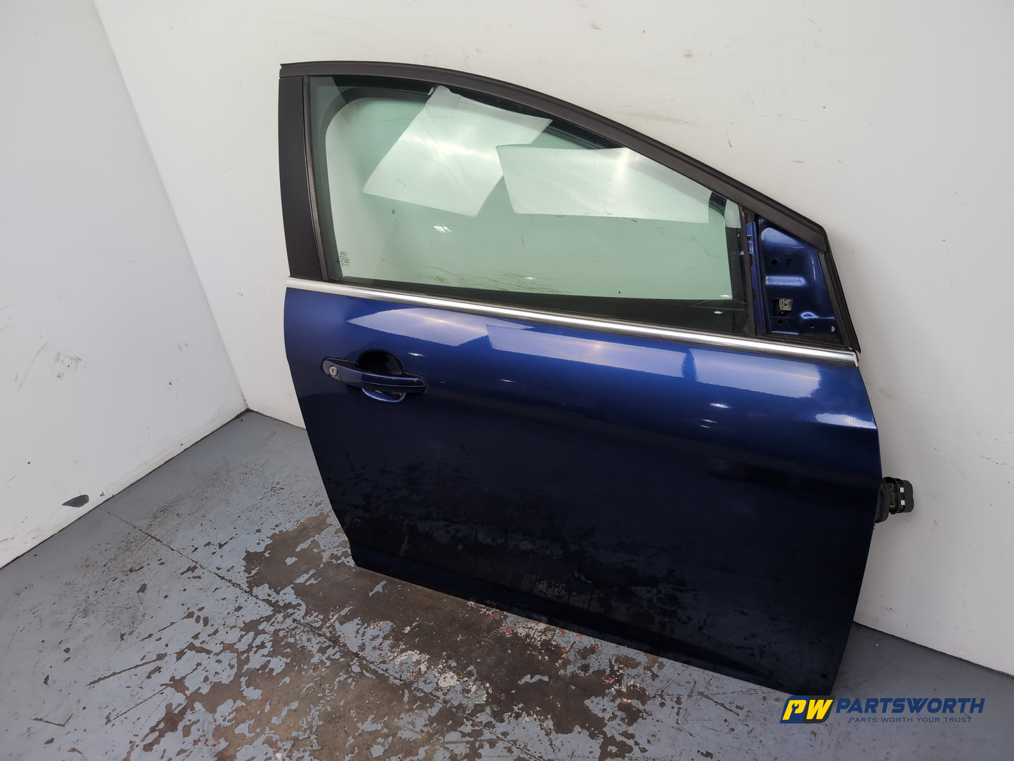 Door Front RH 2