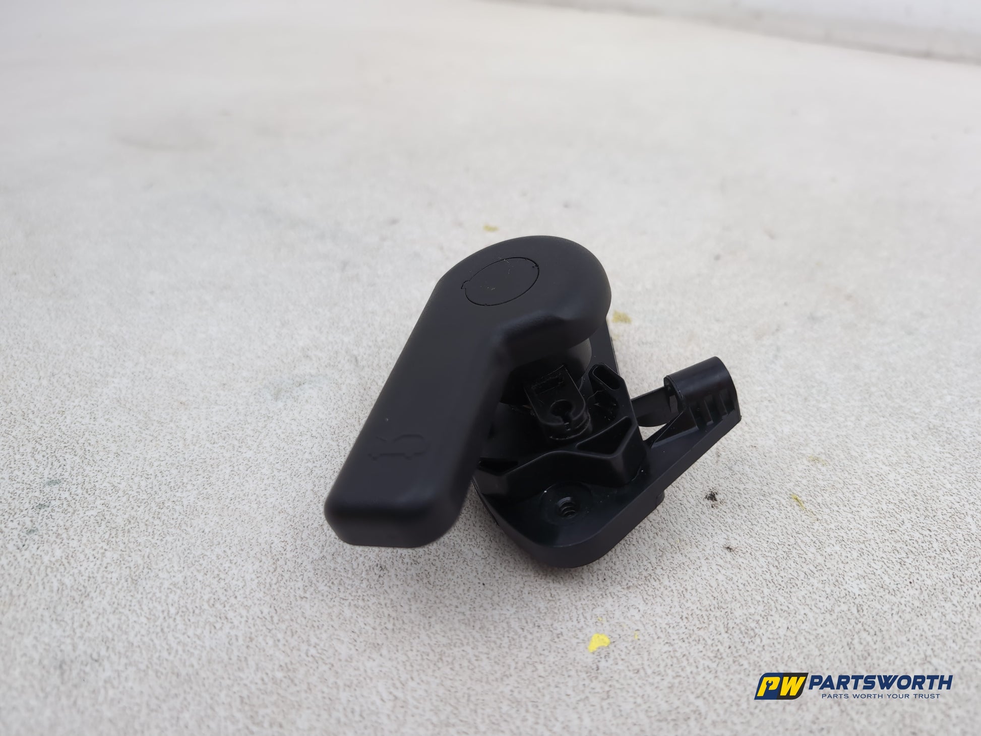 Bonnet Release Handle 2