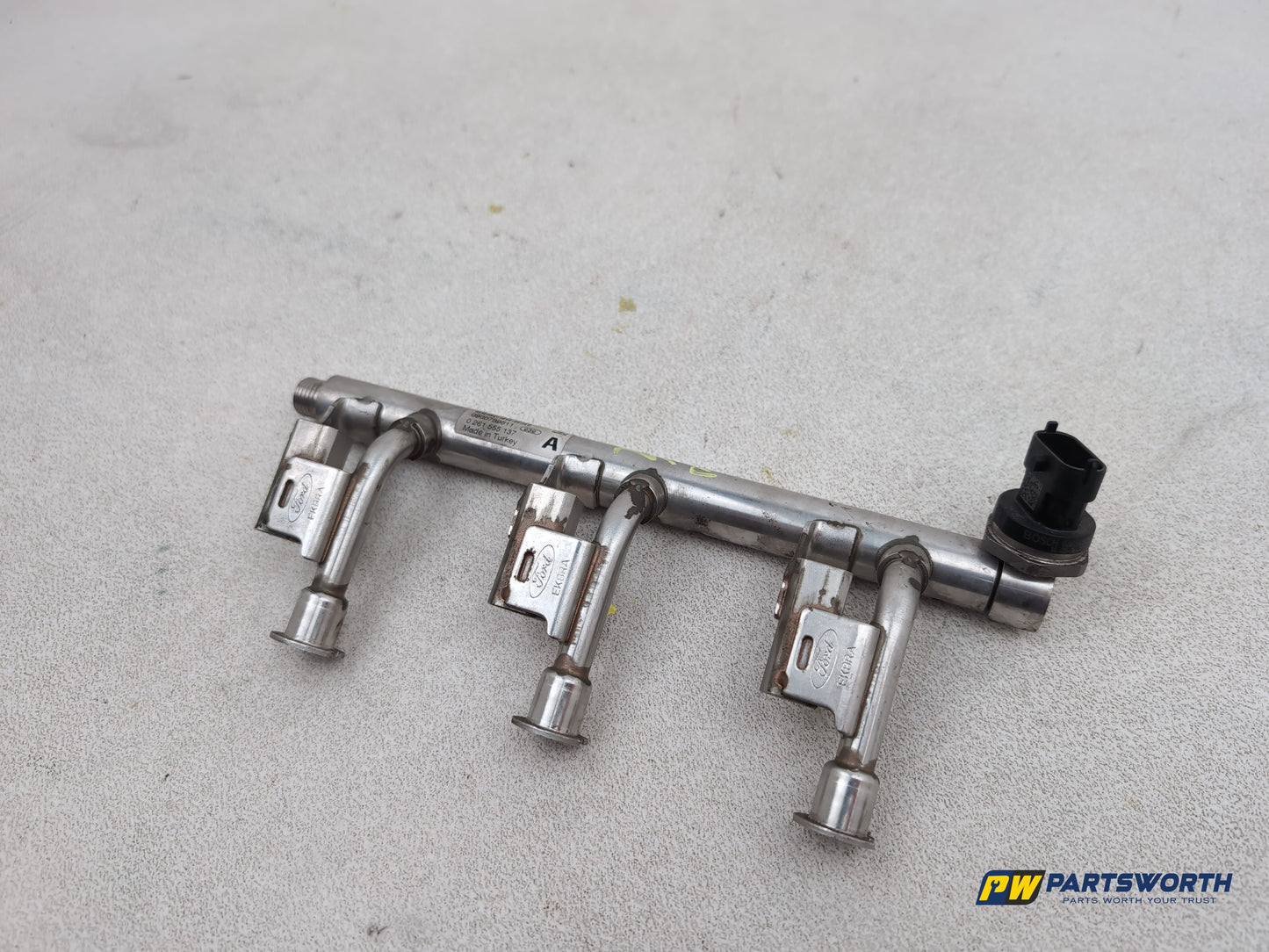 Fuel Rail 2