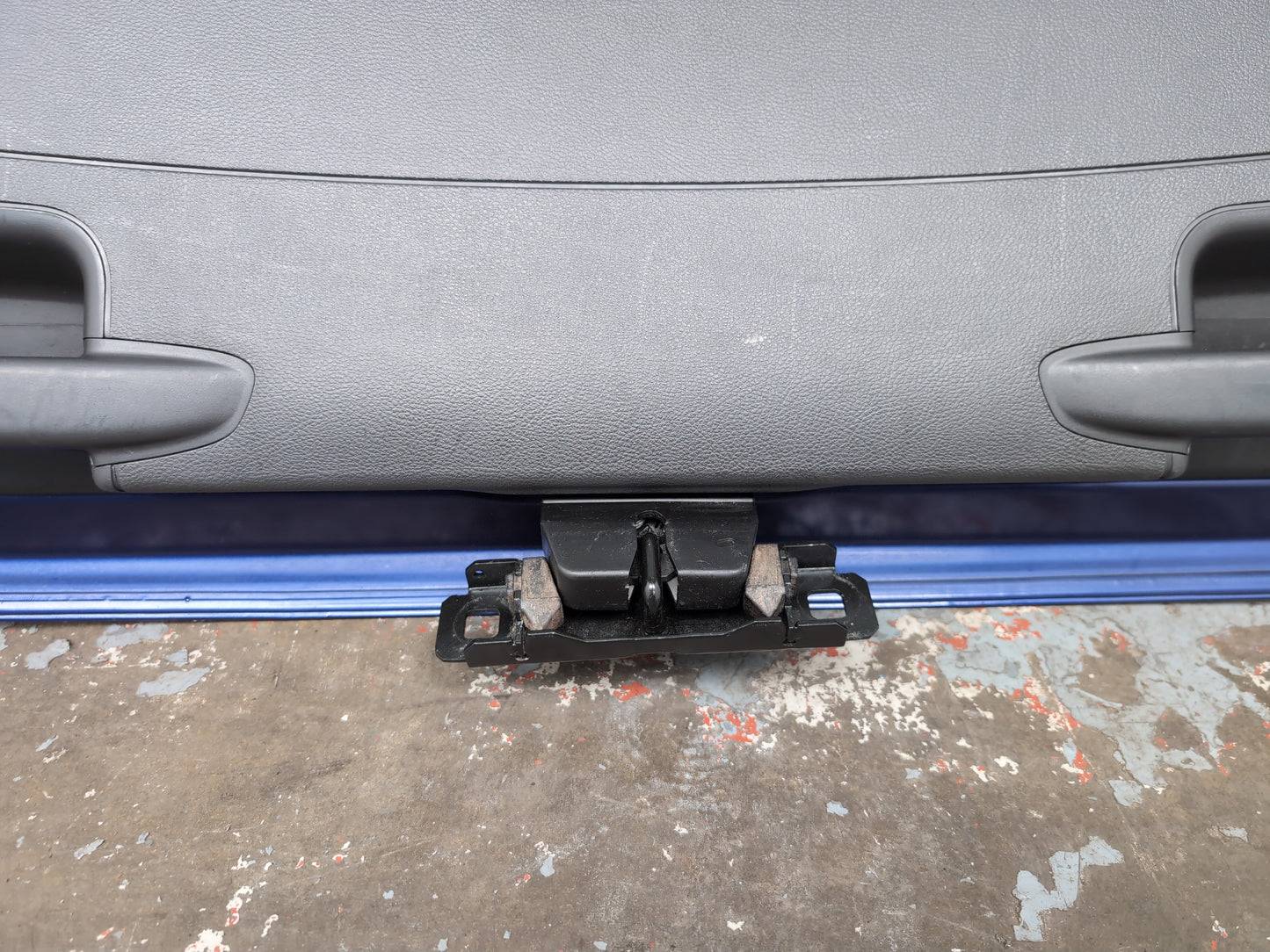 Ford Focus Zetec Turbo Boot Lid Deep Impact Blue Dcwewha 2011-2018 - photo 2