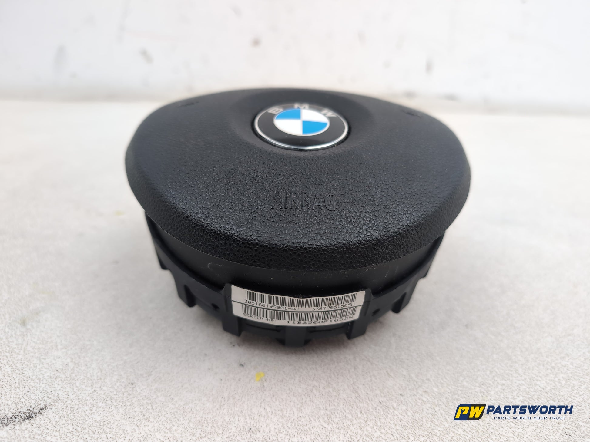 Bmw 1 3 5 X1 Series E81 E87 E88 E82 E84 E90 Steering Wheel Cover 305166199001 - photo 2