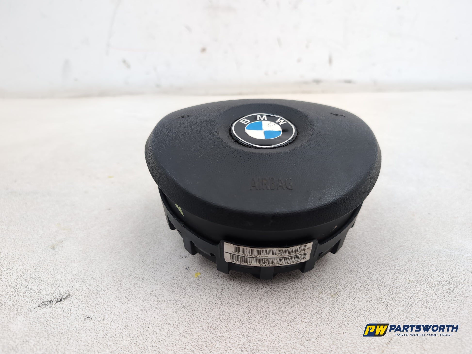 Bmw 1 3 5 X1 Series E81 E87 E88 E82 E84 E90 Steering Wheel Cover 305166199001 - photo 2
