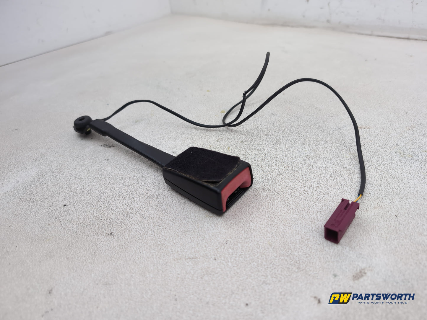 Ford Focus Zetec Turbo Seat Belt Buckle Front Right Driver Side 620392200c - photo 2
