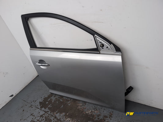 Kia Sportage 3 Sat Nav Crdi Door Front Rh Driver Side Silver 9s 2010-2015 - photo 2