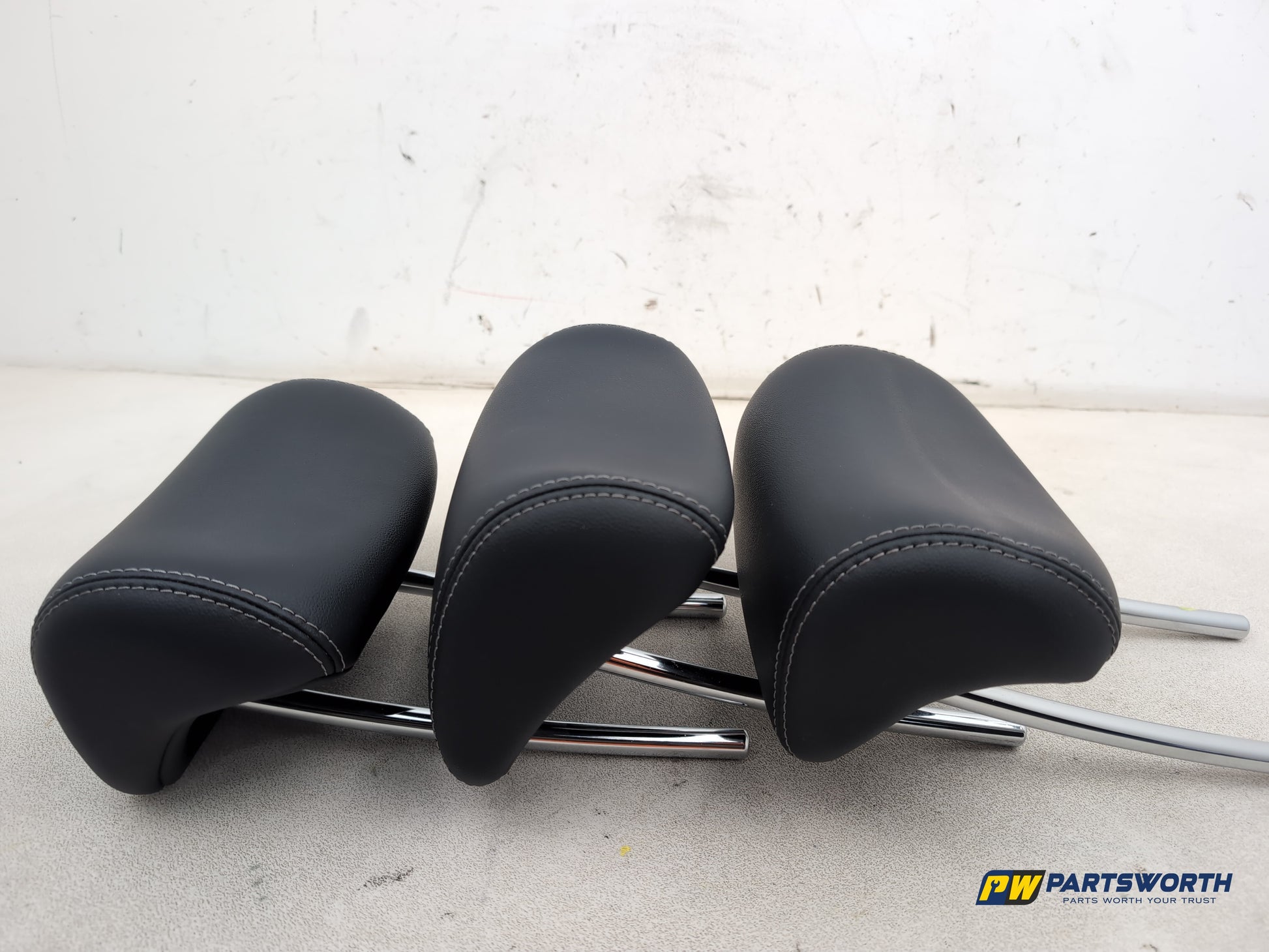 Rear Headrest 8