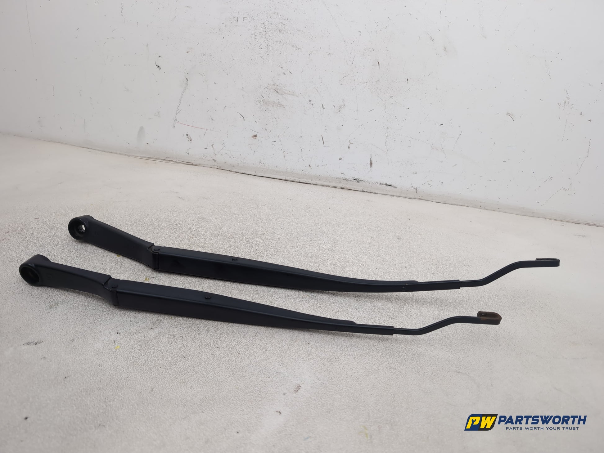 Wiper Front Arm 2