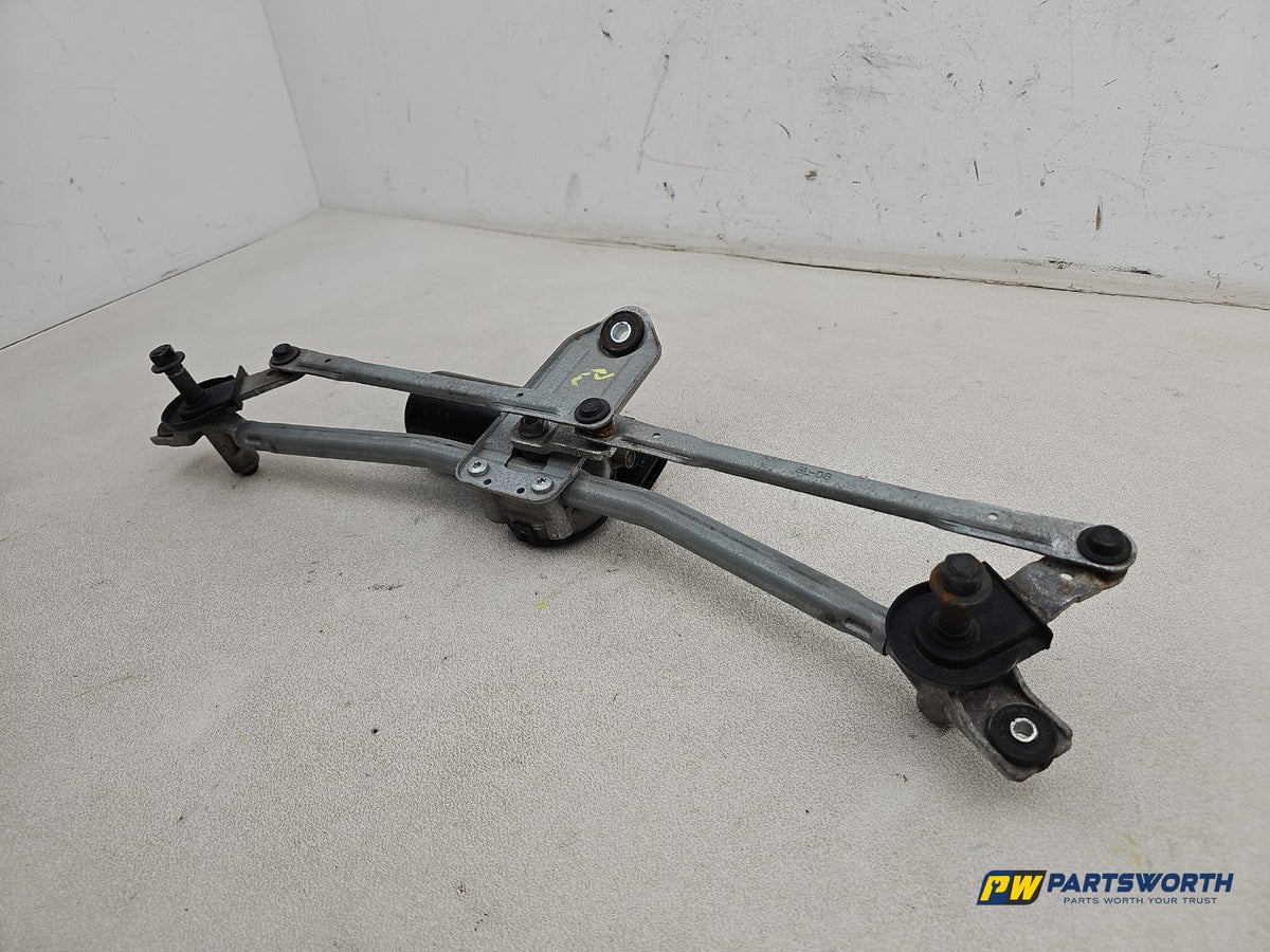 Front Wiper Motor & Mechanism / Linkage 2