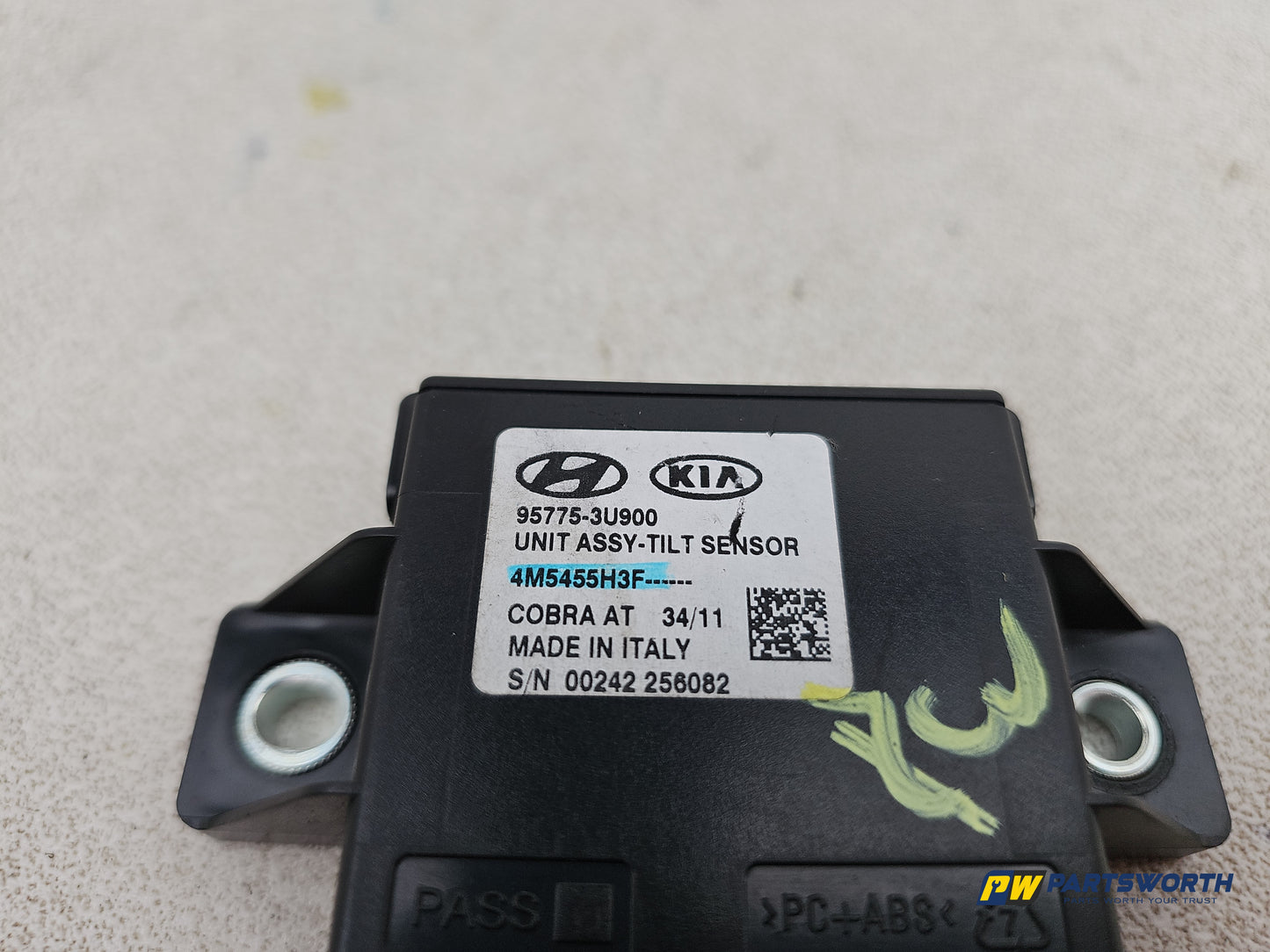 Kia Sportage 3 Sat Nav Crdi Parking Sensor Ecu Control Module 957753u900 - photo 2