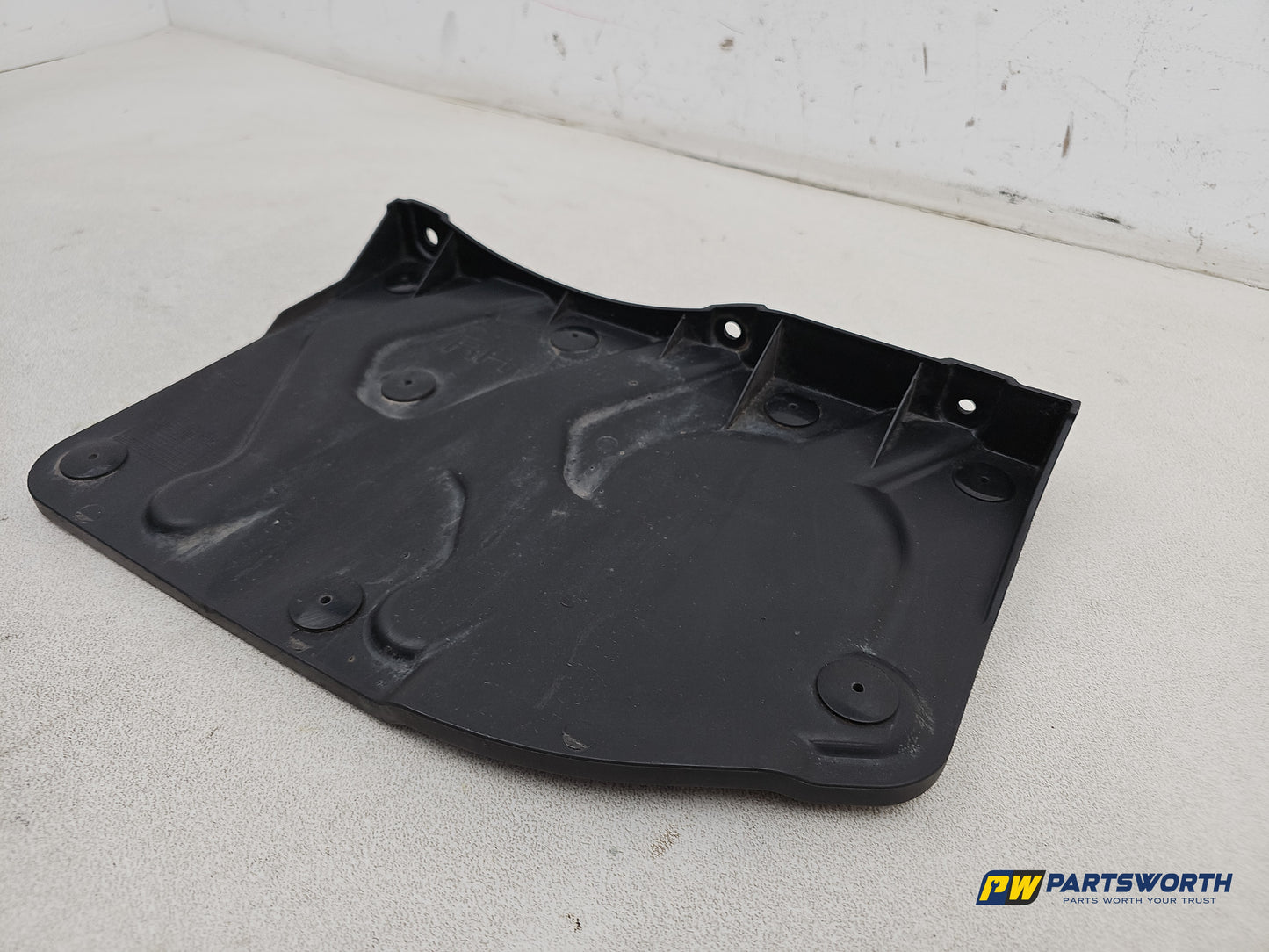 Kia Sportage 3 Sat Nav Crdi Right Driver Side Engine Under Cover 291202s500 - photo 2