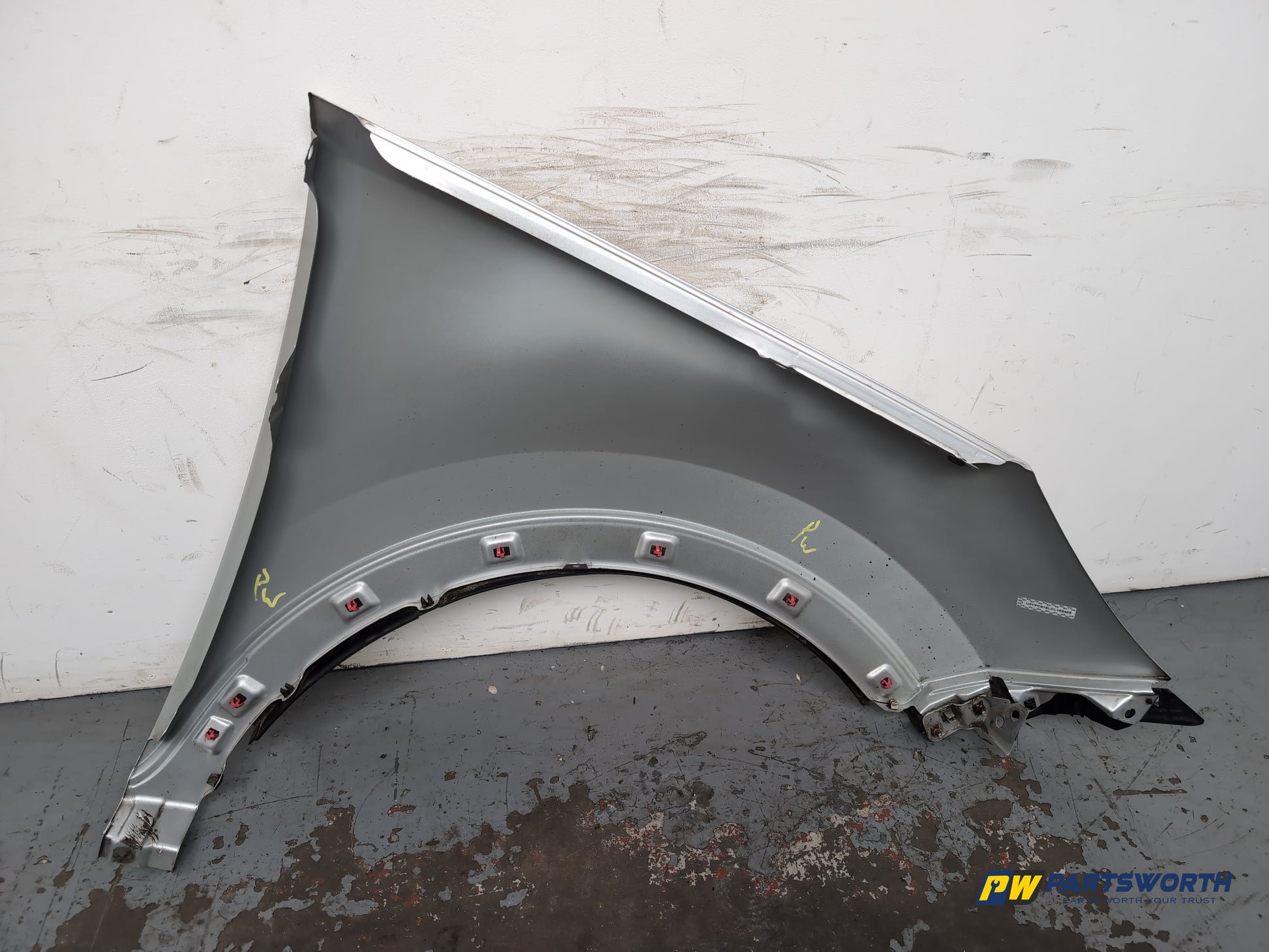 Wing Front LH 8