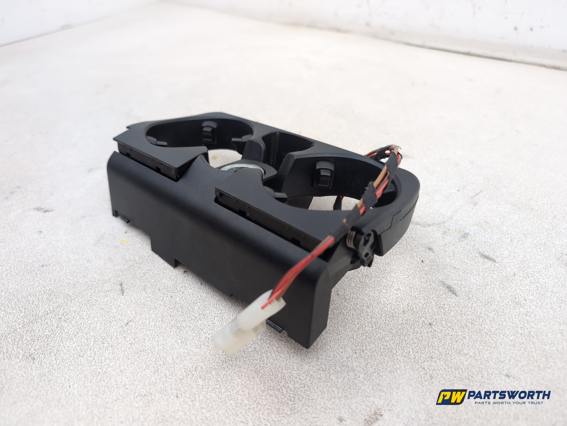 Centre Console Cup Holder 2