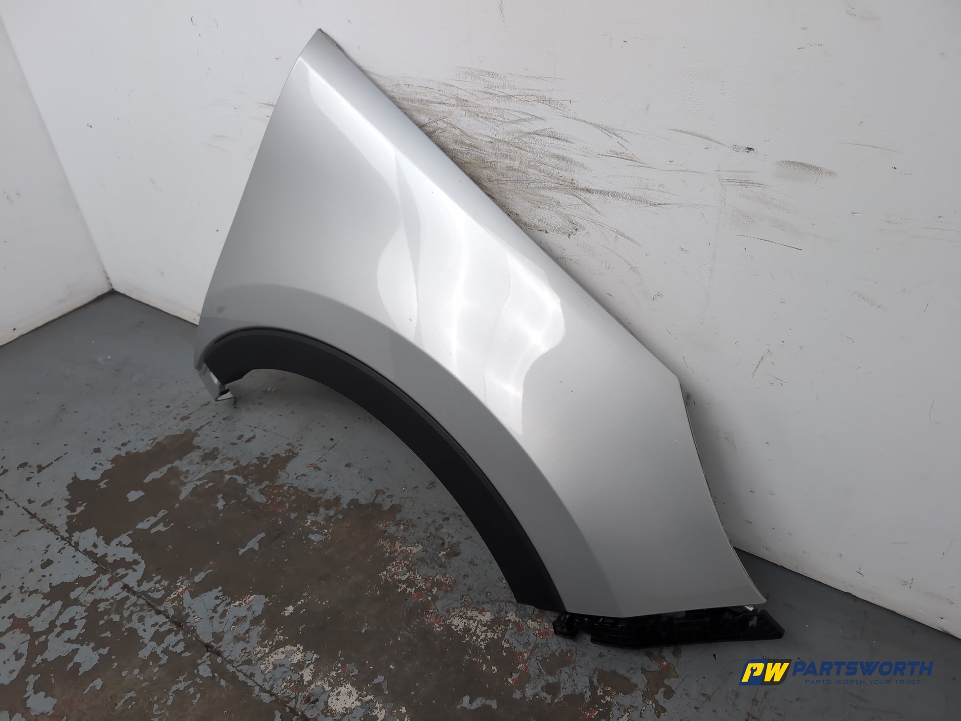 Wing Front RH 2