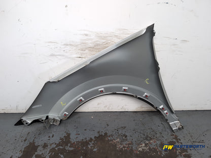 Wing Front RH 8