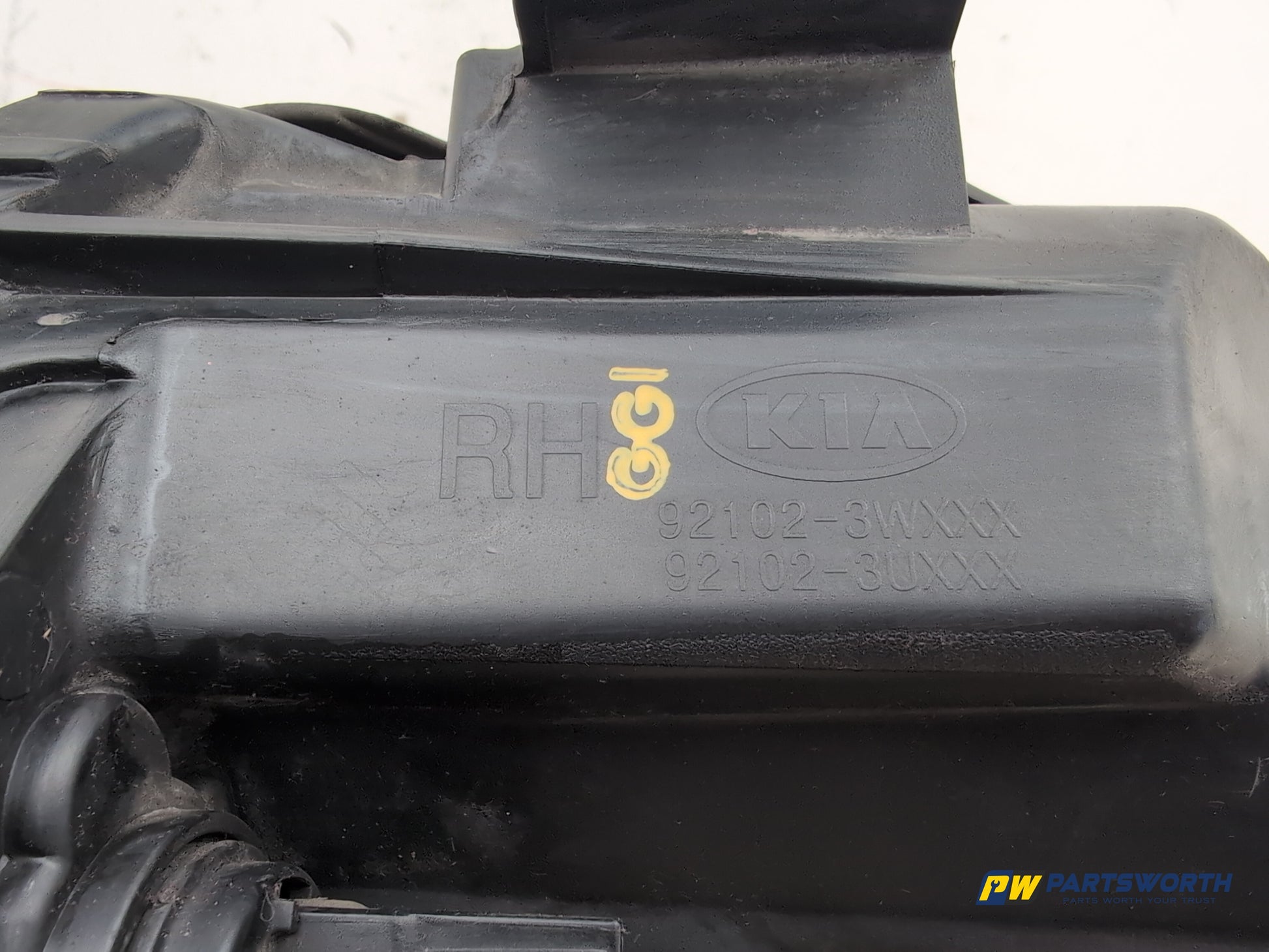 Kia Sportage 3 Sat Nav Crdi Headlamp Rh Driver Side Xenon 2010-2013 - photo 6