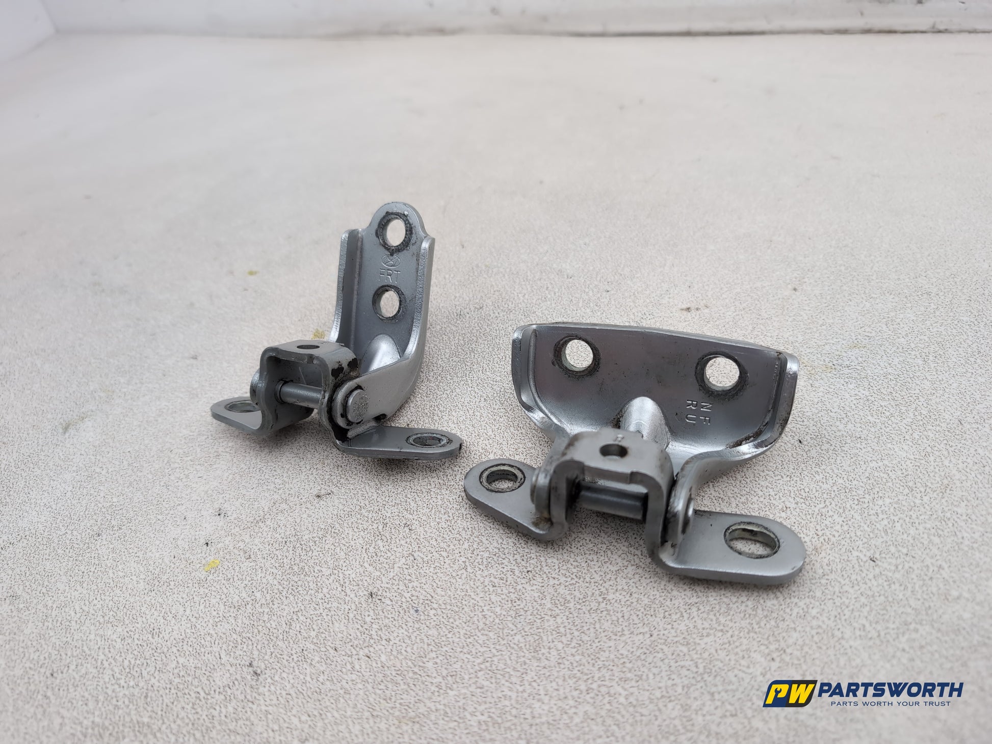 Door Back Hinge 2