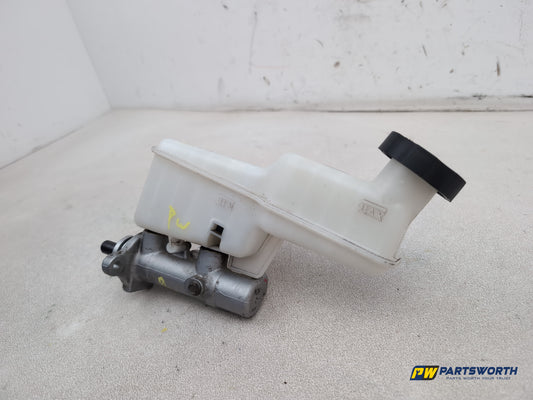 Brake Master Cylinder Assembly 2