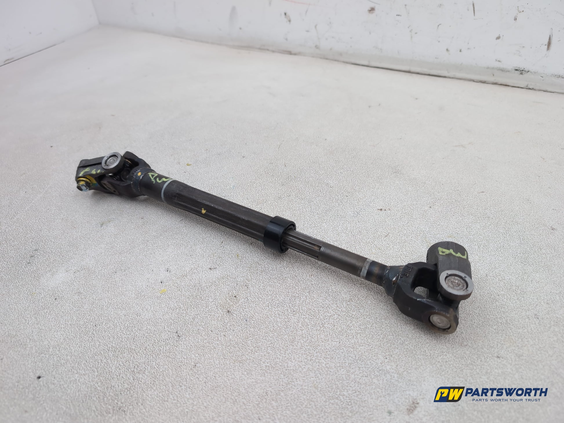 Kia Sportage 3 Sat Nav Crdi Steering Column Uj Lower Column Shaft 2010-2013