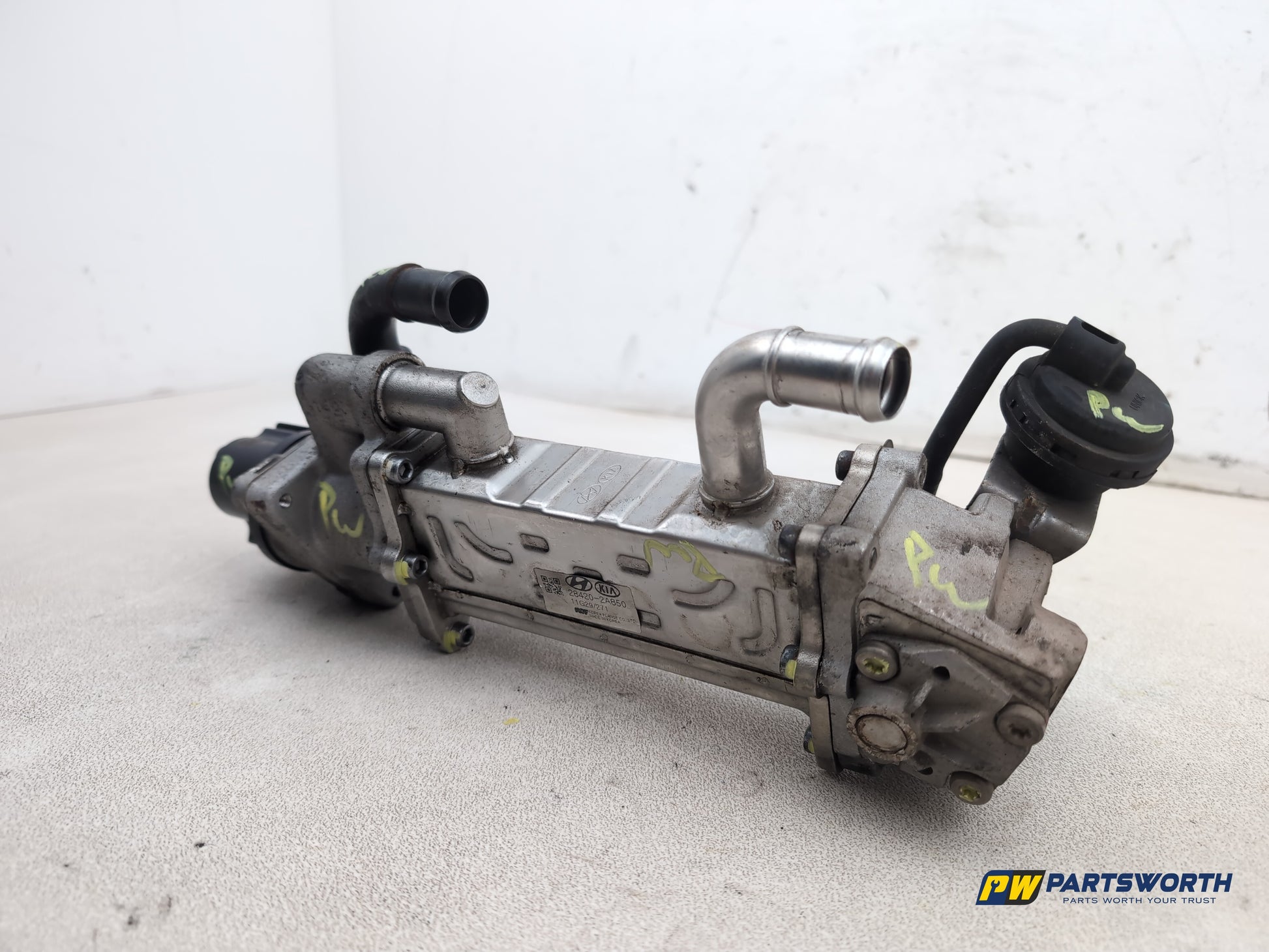 Kia Sportage 3 Sat Nav Crdi Diesel Egr Valve And Cooler 284162a850 2010-2015 - photo 2