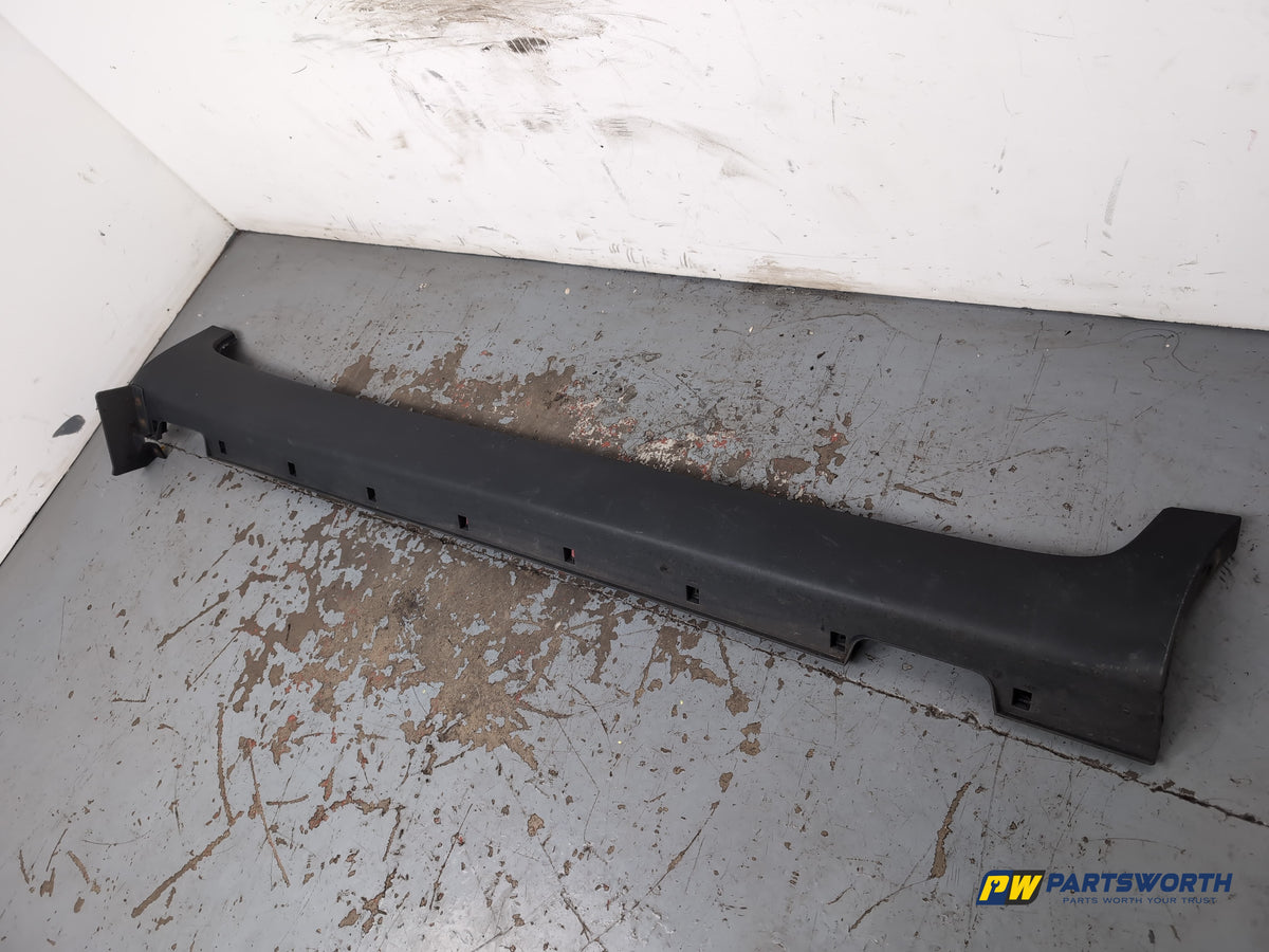 Side Skirt RH 2