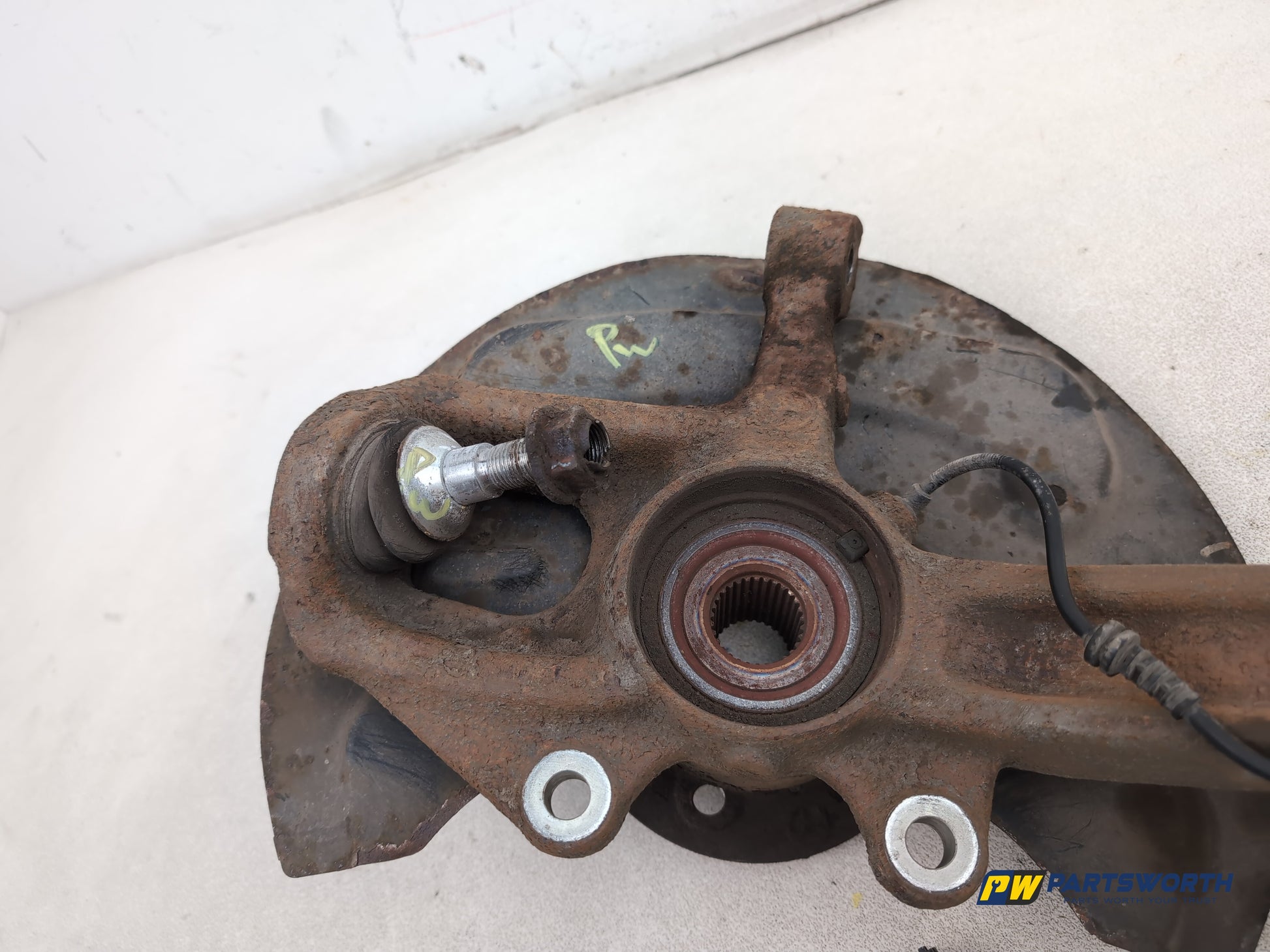 Mercedes-Benz Ml300 Sport Cdi Blue-Cy Wheel Hub Front Rh Driver Side 2009-2011 - photo 2