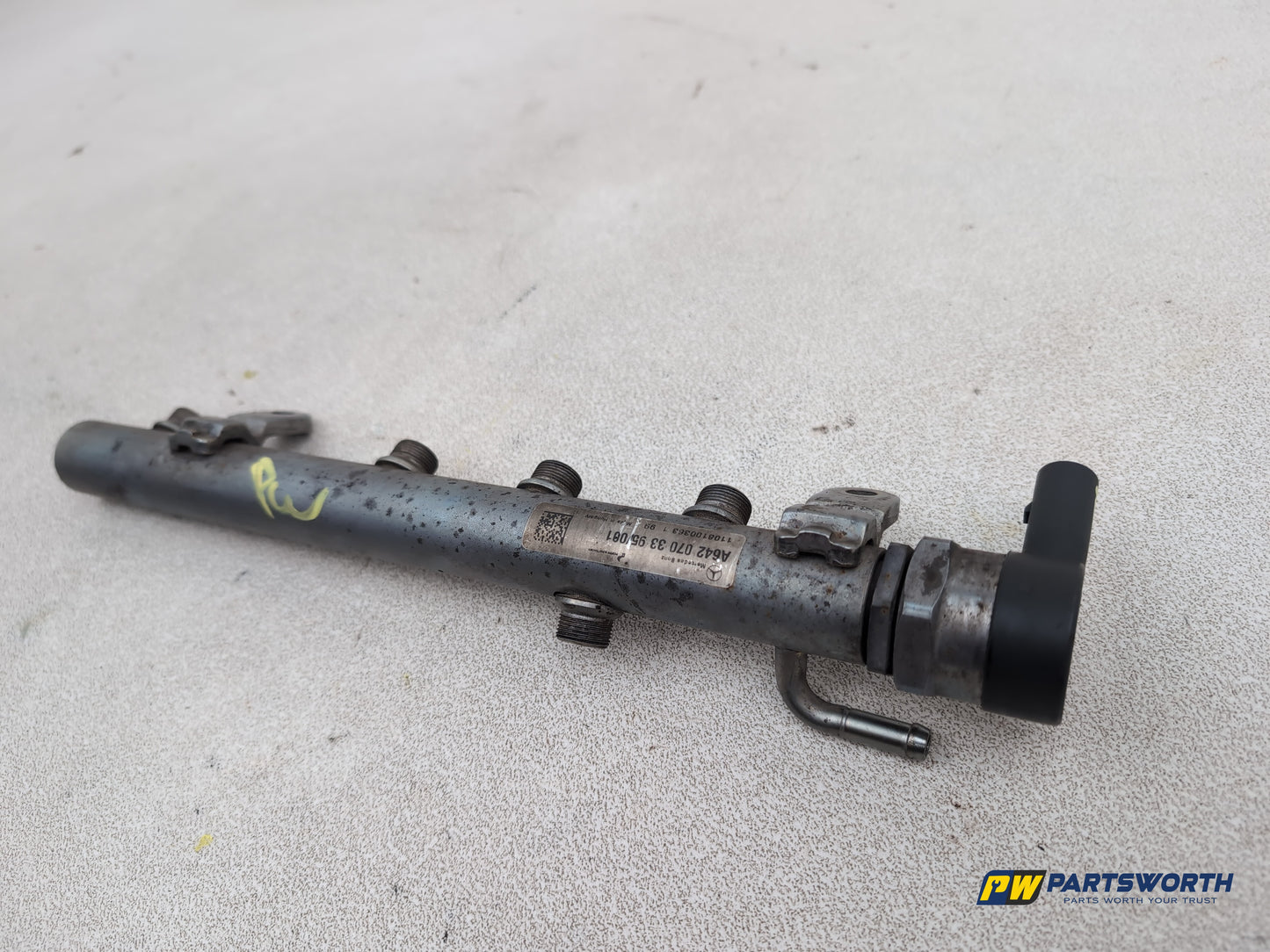 Mercedes-Benz Ml300 Sport Cdi Blue-Cy Injector Fuel Rail 3.0l Diesel A6420703395 - photo 2