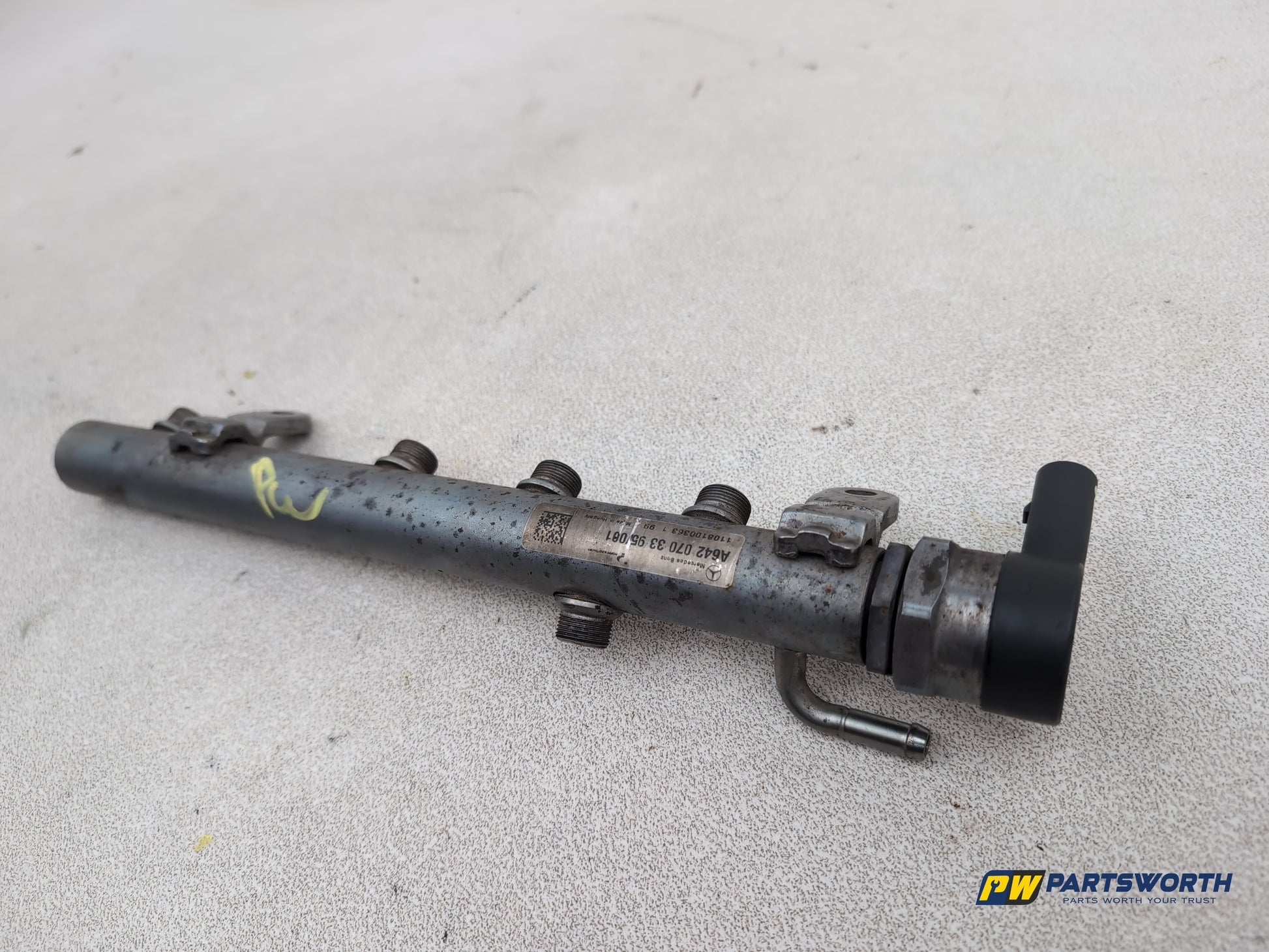 Mercedes-Benz Ml300 Sport Cdi Blue-Cy Injector Fuel Rail 3.0l Diesel A6420703395 - photo 2