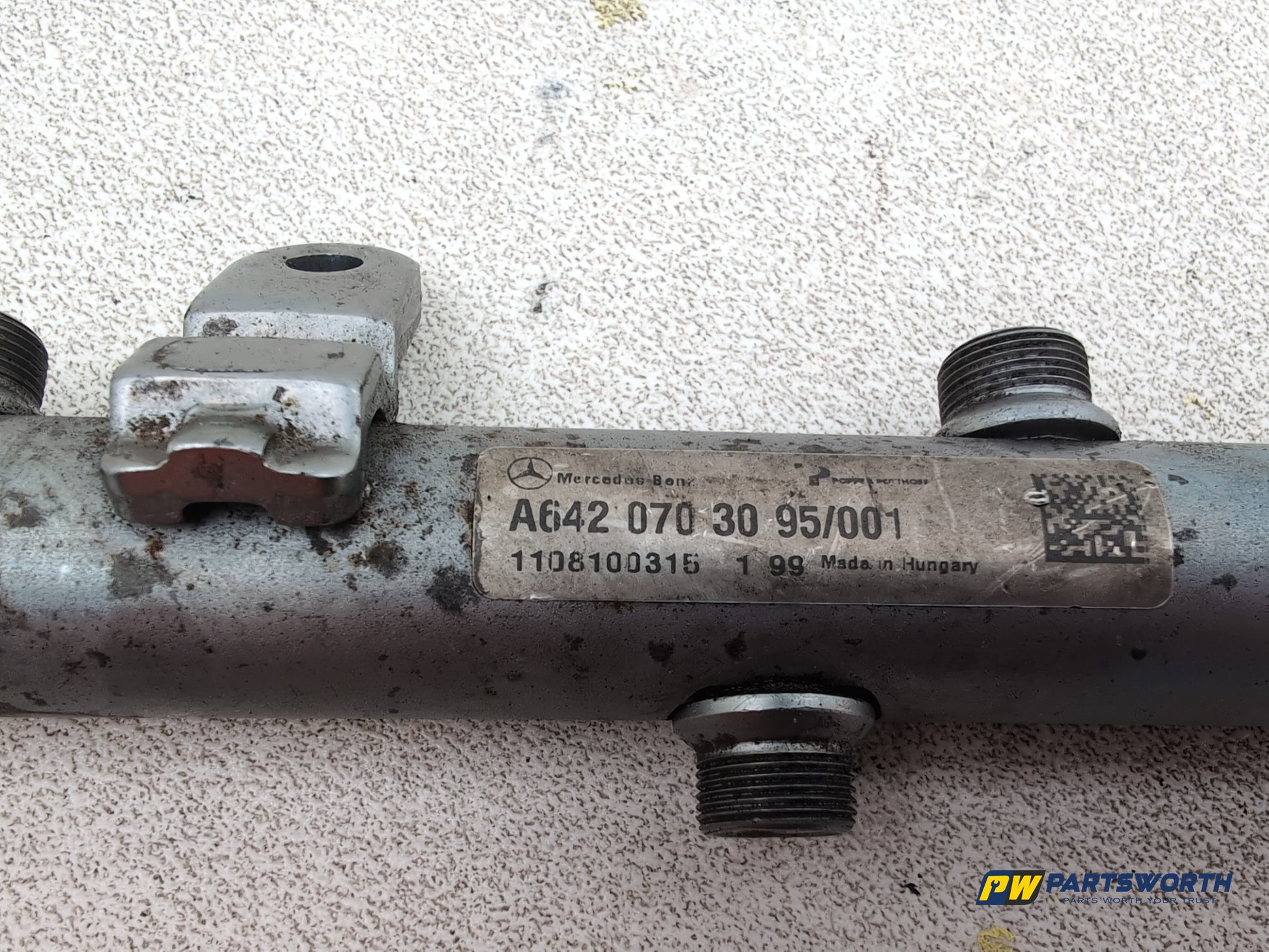 Mercedes-Benz Ml300 Sport Cdi Blue-Cy Injector Fuel Rail 3.0l Diesel A6420703095 - photo 2