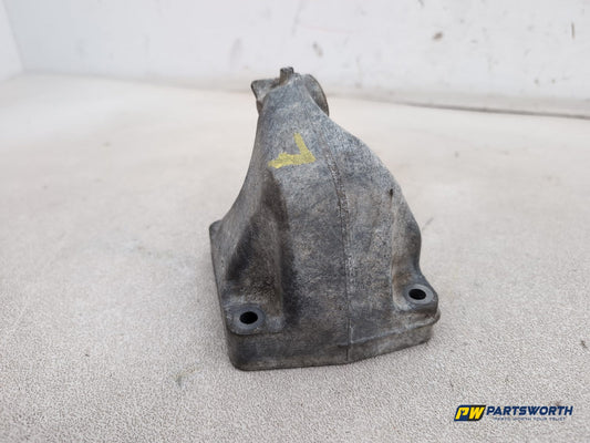 Engine Mounting Bracket 2