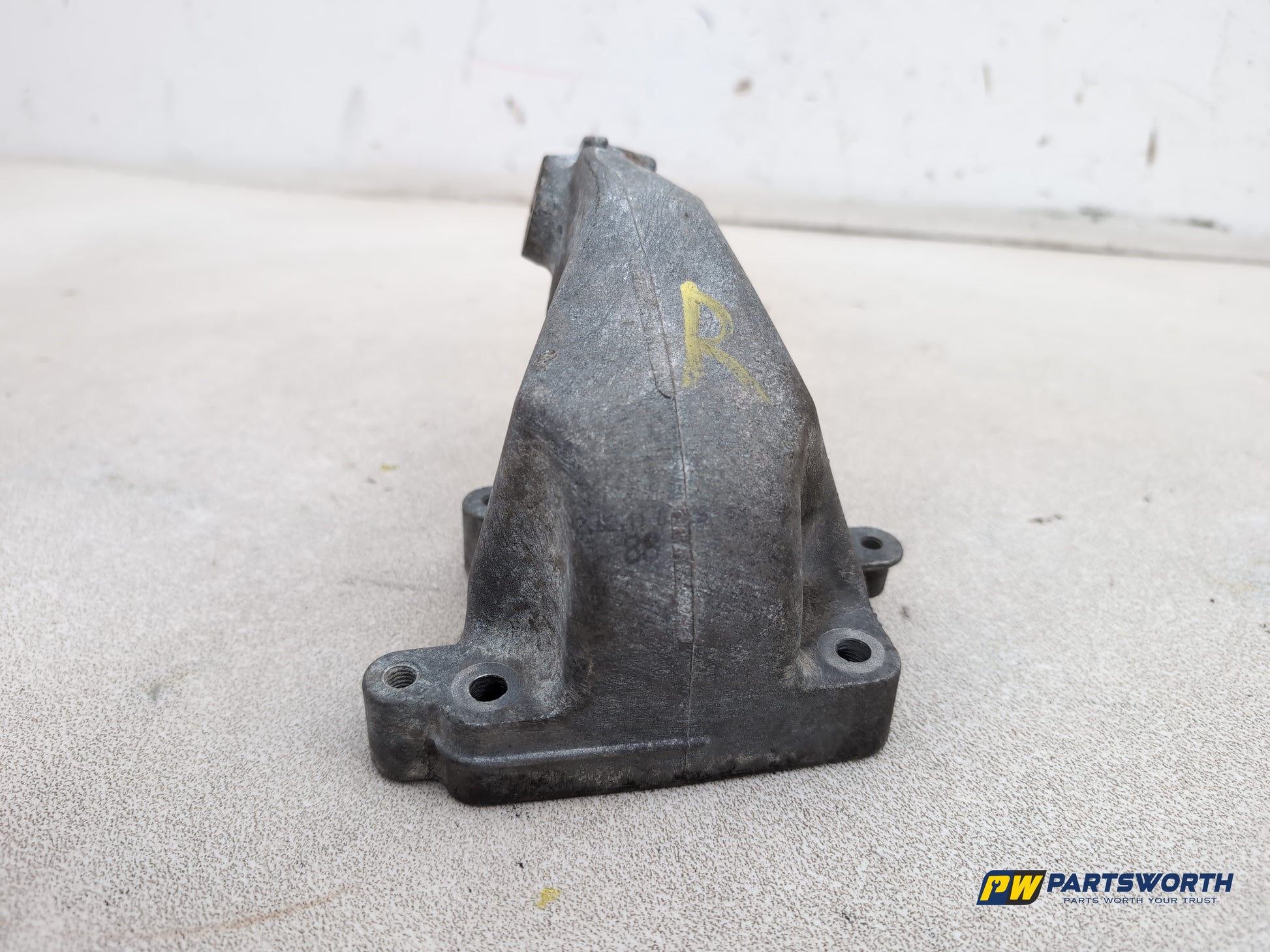 Mercedes-Benz Ml300 Sport Cdi Engine Mounting Bracket Right Side A6422233204 - photo 2