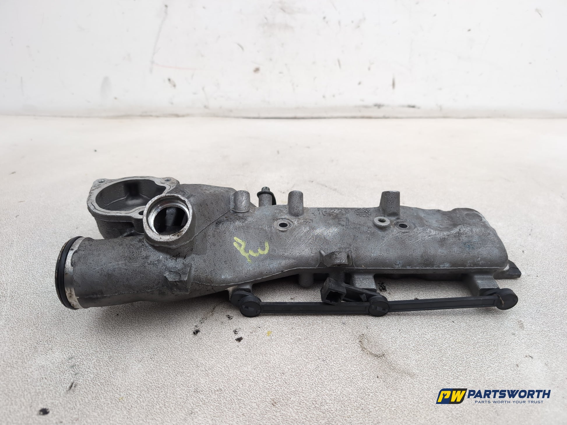 Mercedes-Benz Ml300 Sport Engine Inlet Manifold Air Charge Right A6420907737 - photo 8