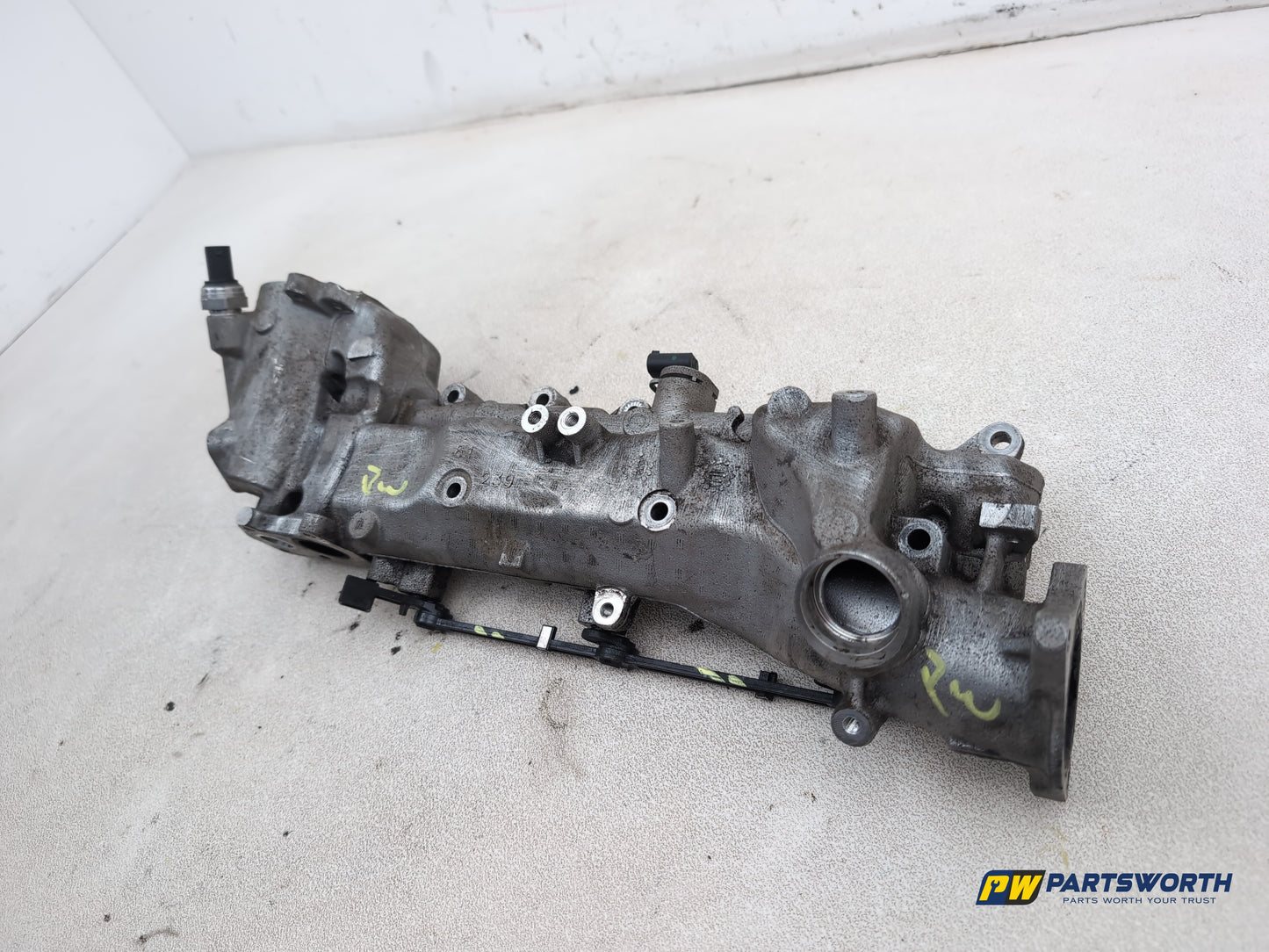 Mercedes-Benz Ml300 Sport Cdi Intake Manifold Charge Air Line Left A6420902737 - photo 2