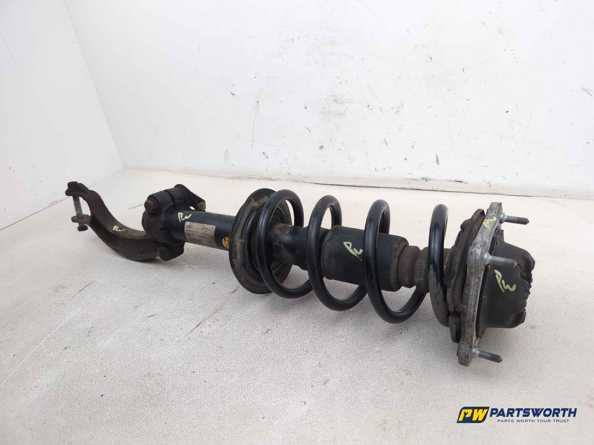 Audi A6 Se Tdi Quattro Auto Shock Absorber Front Rh Driver Side 4g0413031q - photo 2