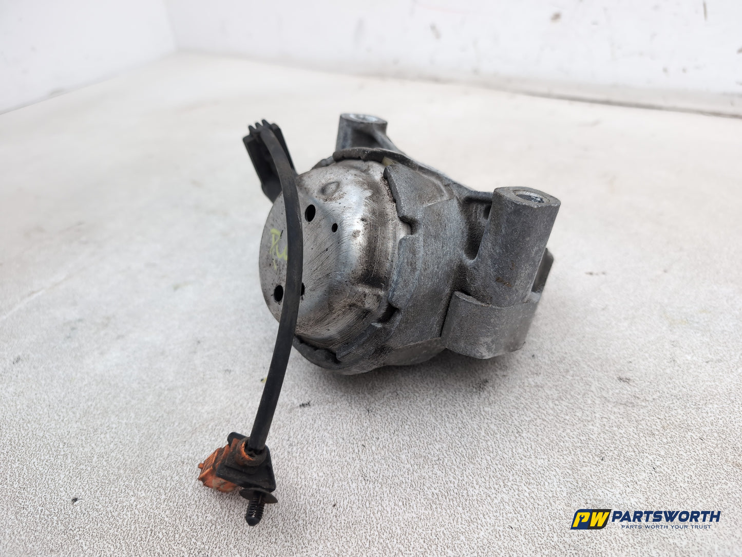 Audi A6 Se Tdi Quattro Auto Engine Mounting Bracket 2011-2014 - photo 2