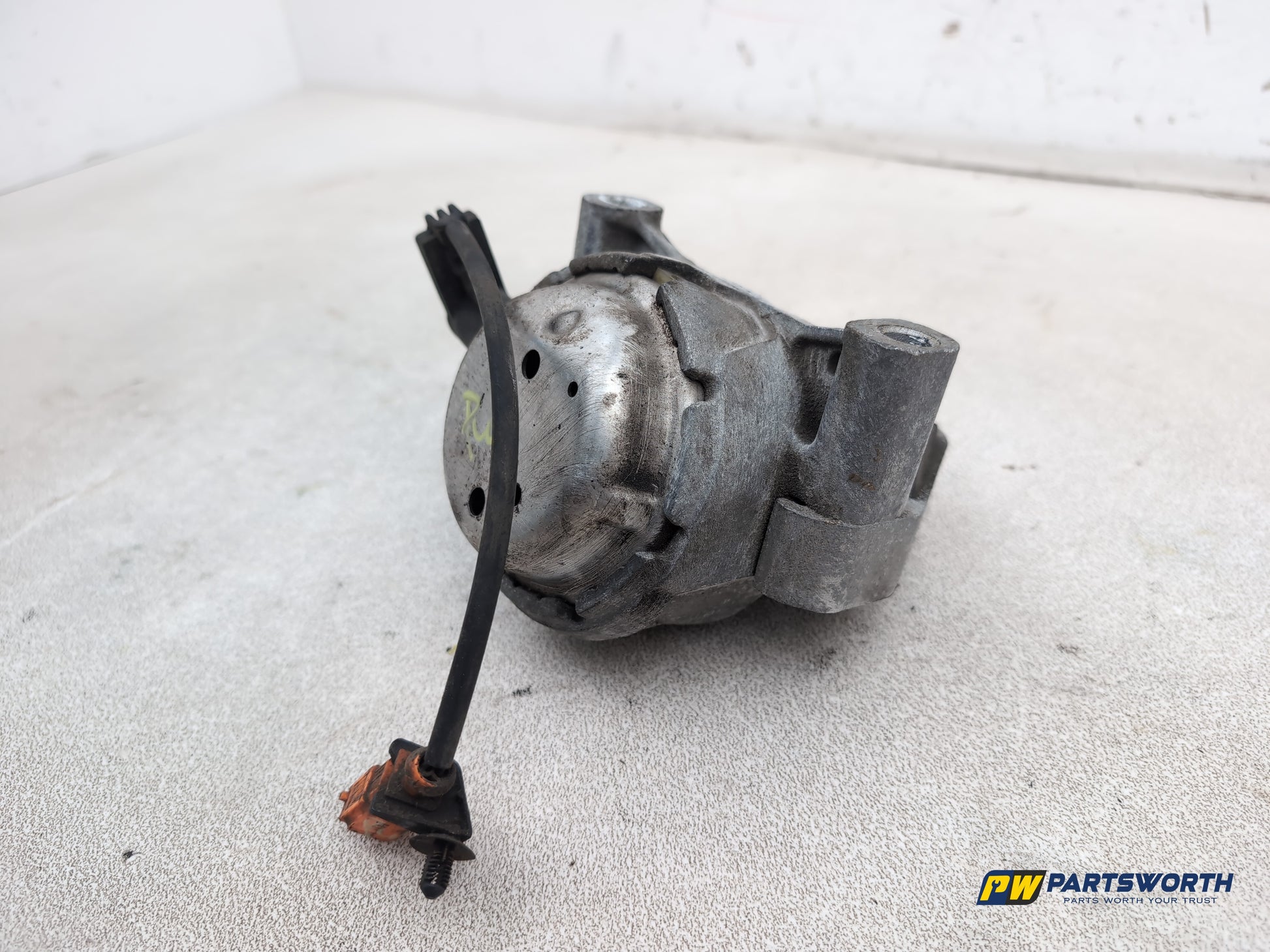 Audi A6 Se Tdi Quattro Auto Engine Mounting Bracket 2011-2014 - photo 2