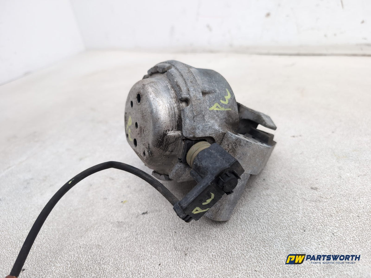 Engine Mounting Bracket 2