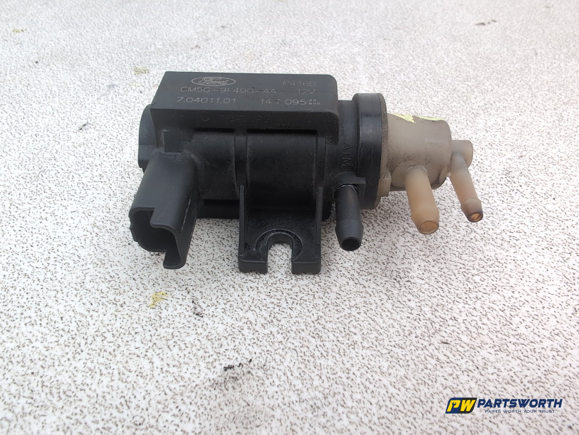 Ford Focus Zetec Turbo Turbo Solenoid Valve Cm5g9f490aa 2011-2018 - photo 2