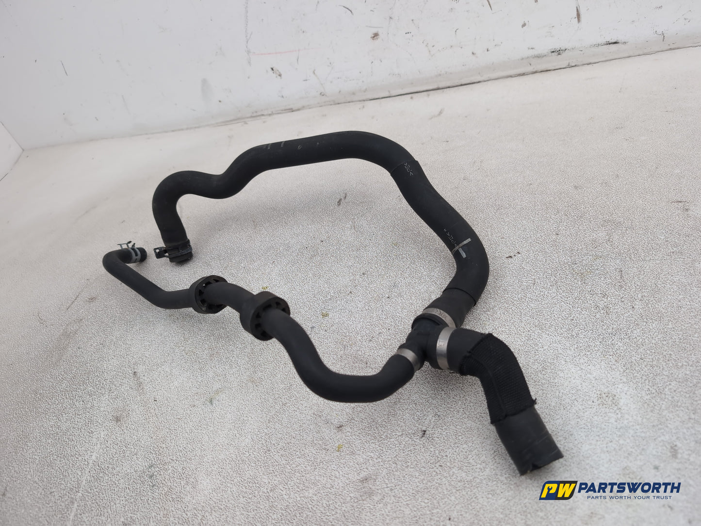 Ford Focus Zetec Turbo Coolant Hose Pipe 2011-2018 - photo 2