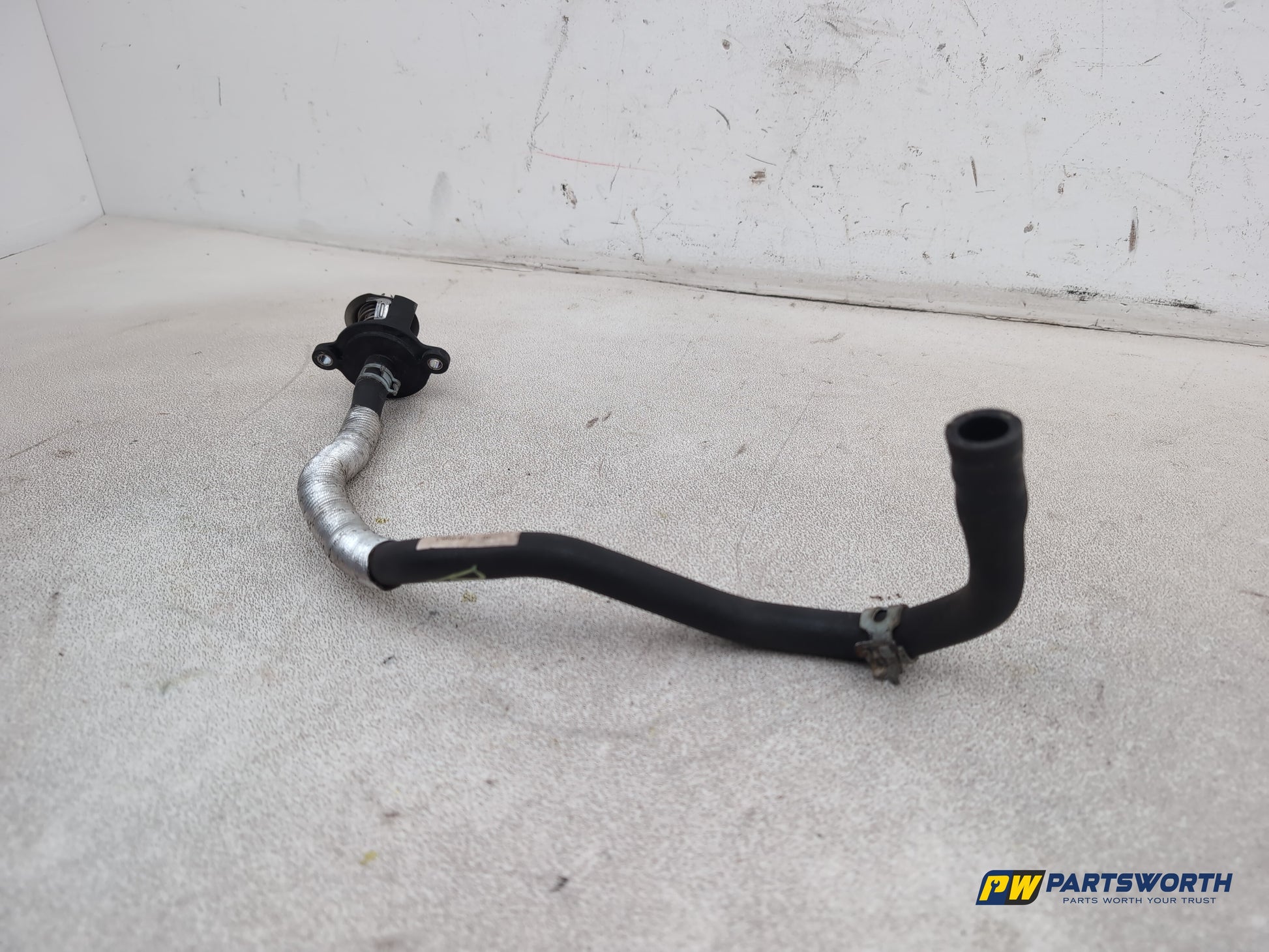Ford Focus Zetec Turbo Coolant Hose Pipe Cm5g9v427gc 2011-2018 - photo 2