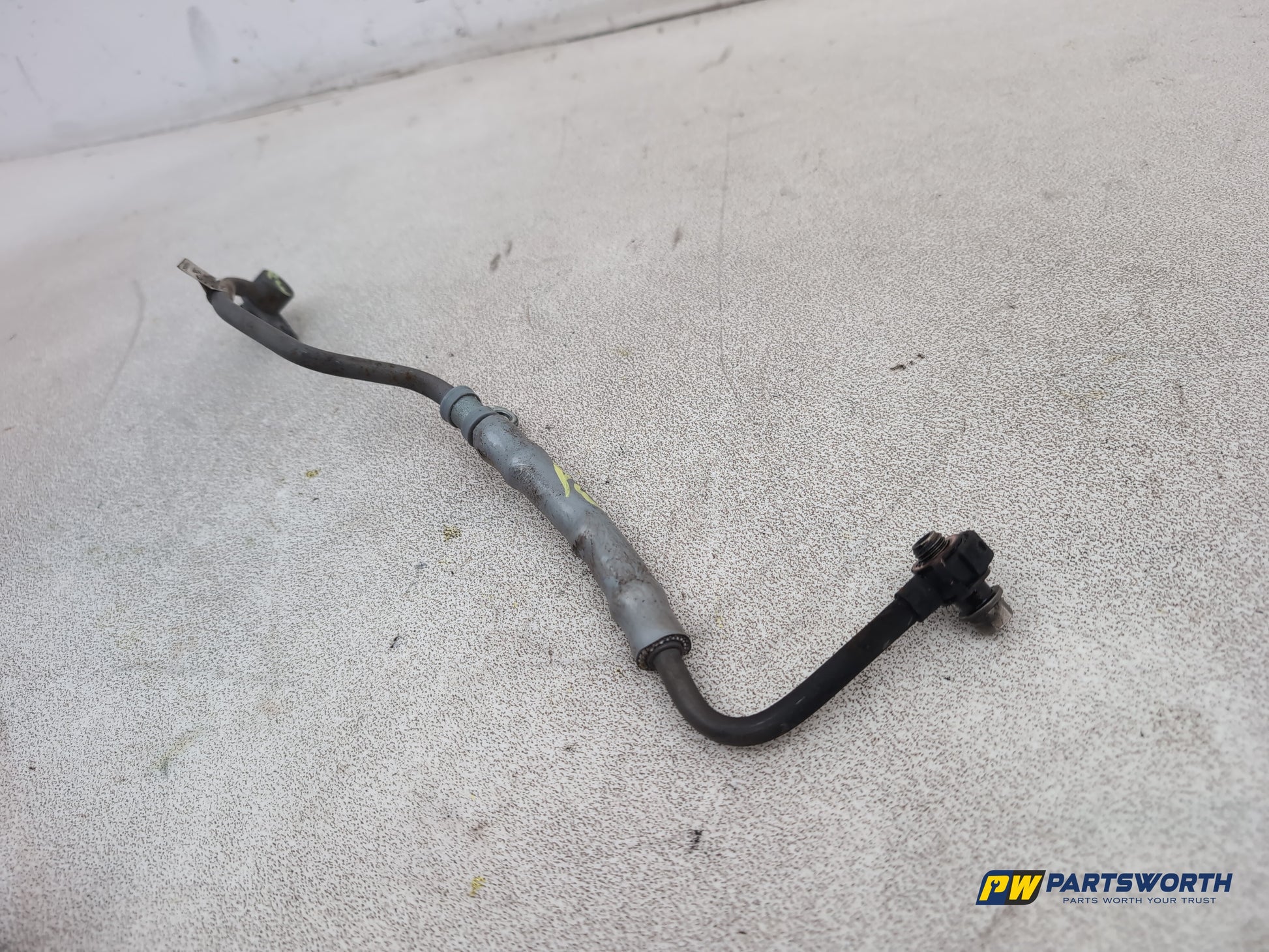 Ford Focus Zetec Turbo Turbo Oil Feed Pipe Cm5g6k677ha 2011-2018 - photo 2