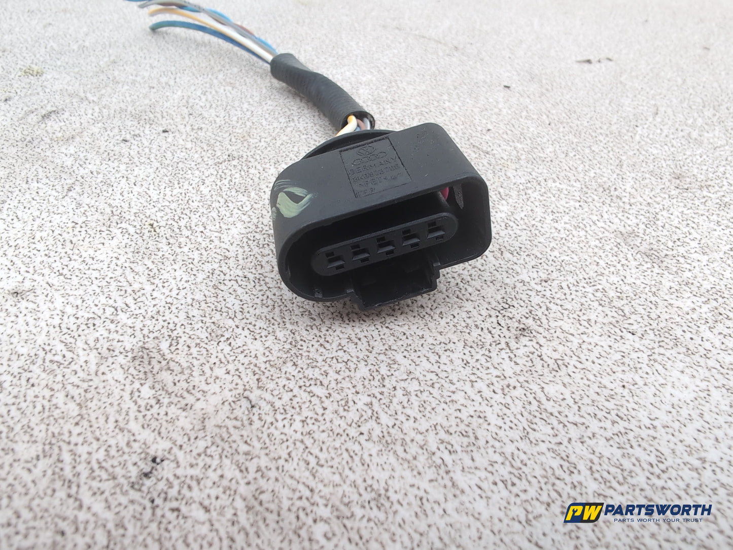 Audi A6 Se Tdi Quattro Auto Wiring Loom Connector Plug 8k0973705 - photo 2