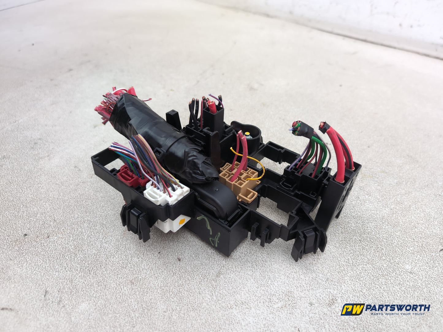 Audi A6 Se Tdi Quattro Auto Fuse Relay Box 4g2937503 2011-2014 - photo 2