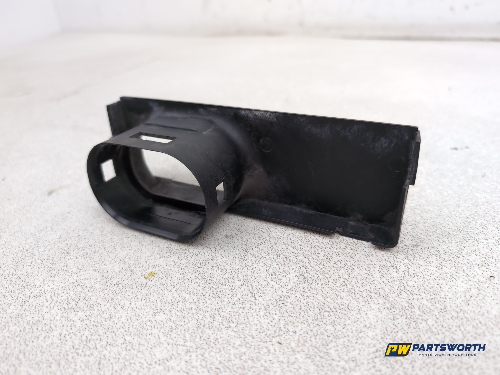 Seat Ibiza Sportrider Air Intake Trim 6r0129618b 2008-2012 - photo 2