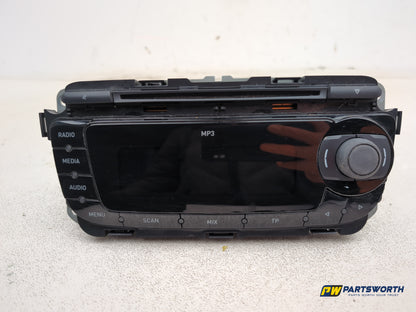 Seat Ibiza Sportrider Radio Module And Cd Player Head Unit 6j2035153g 2010-2011 - photo 9