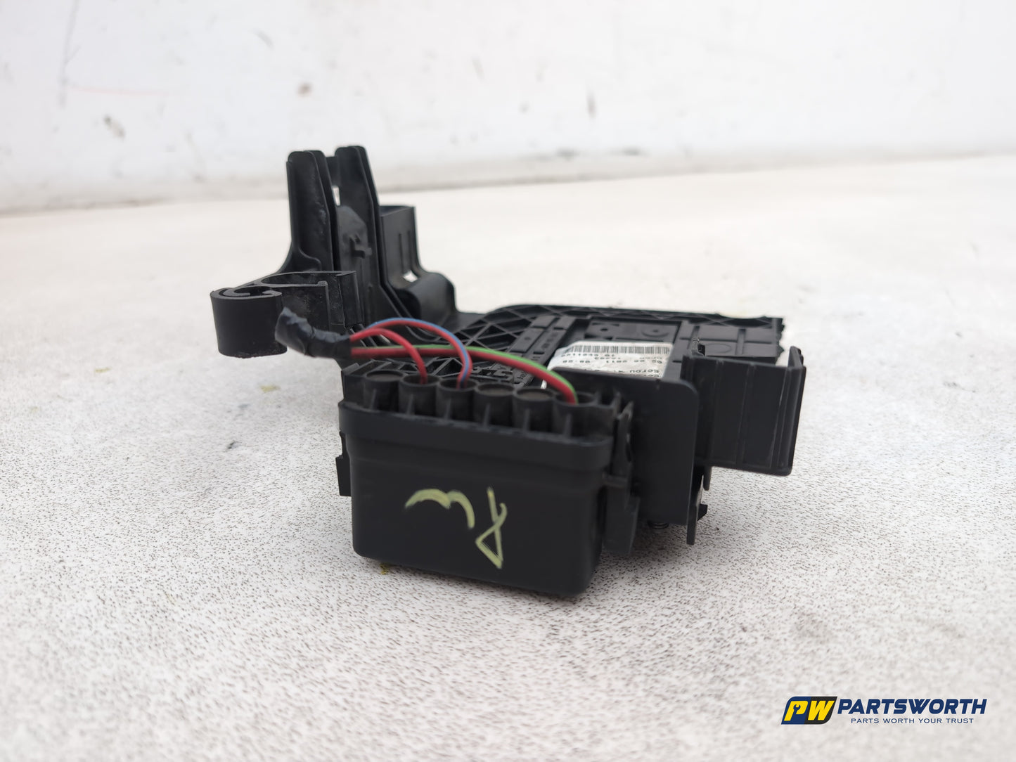 Seat Ibiza Sportrider Battery Terminal Fuse Box 6r0937621 2008-2012 - photo 8