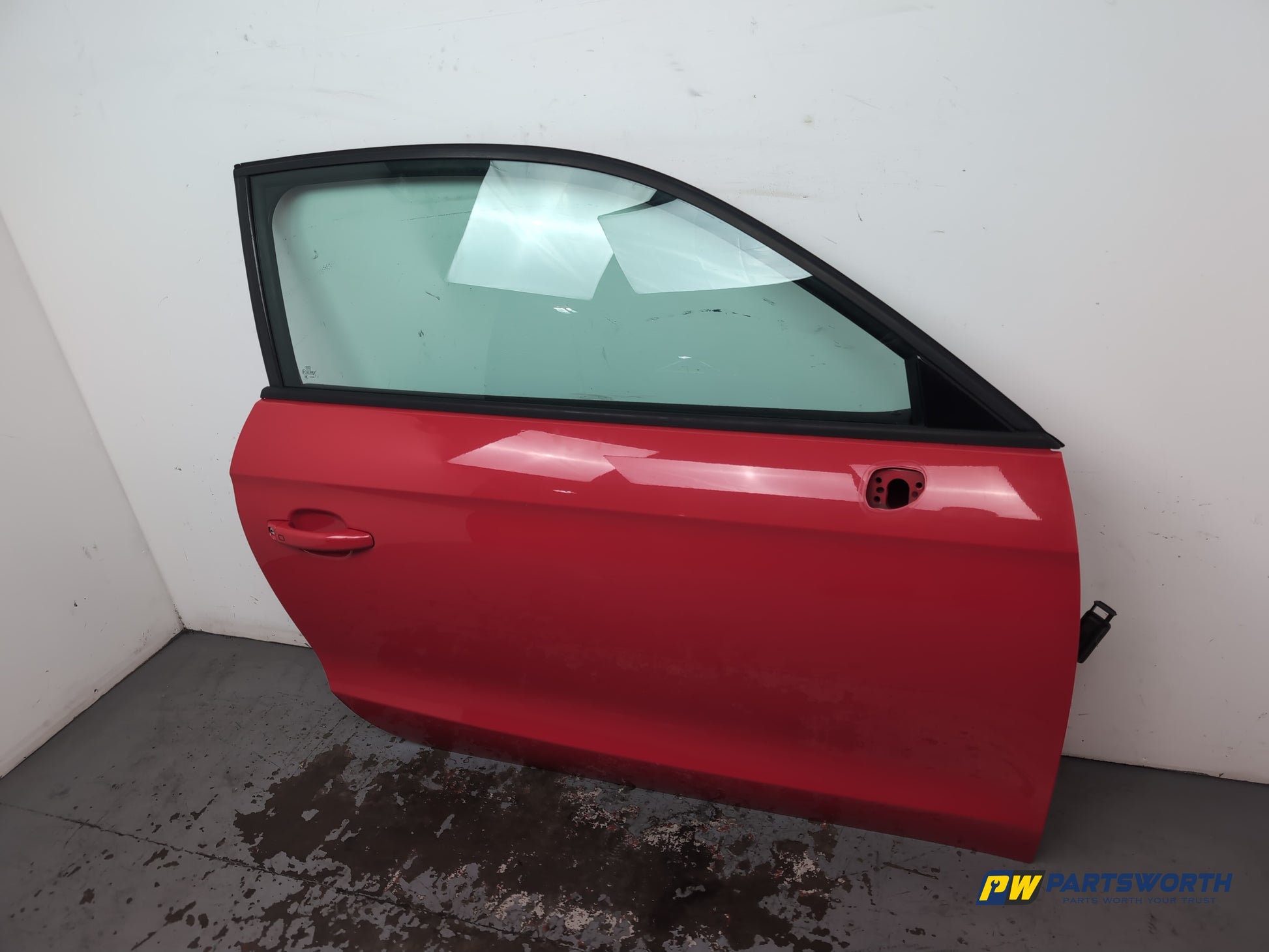 Audi A1 Contrast Edition Tdi Door Front Rh Driver Side Red Lz3m 2010-2014 - photo 2