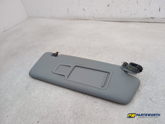 Audi A1 Contrast Edition Tdi Sun Visor Rh Driver Side 2010-2012 - photo 2