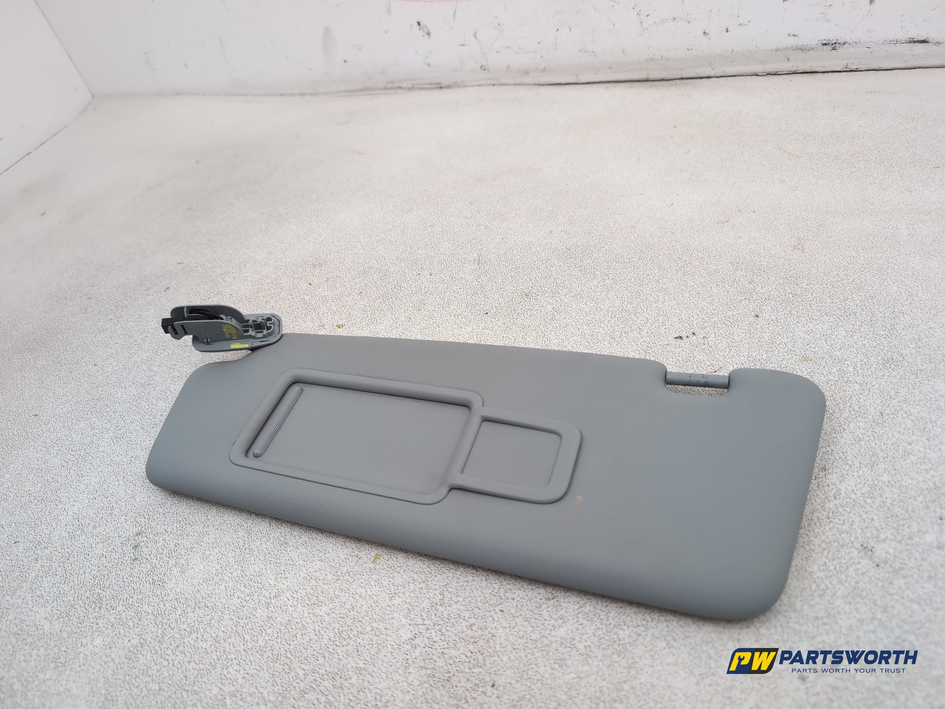 Audi A1 Contrast Edition Tdi Sun Visor Lh Passenger Side 2010-2012 - photo 8